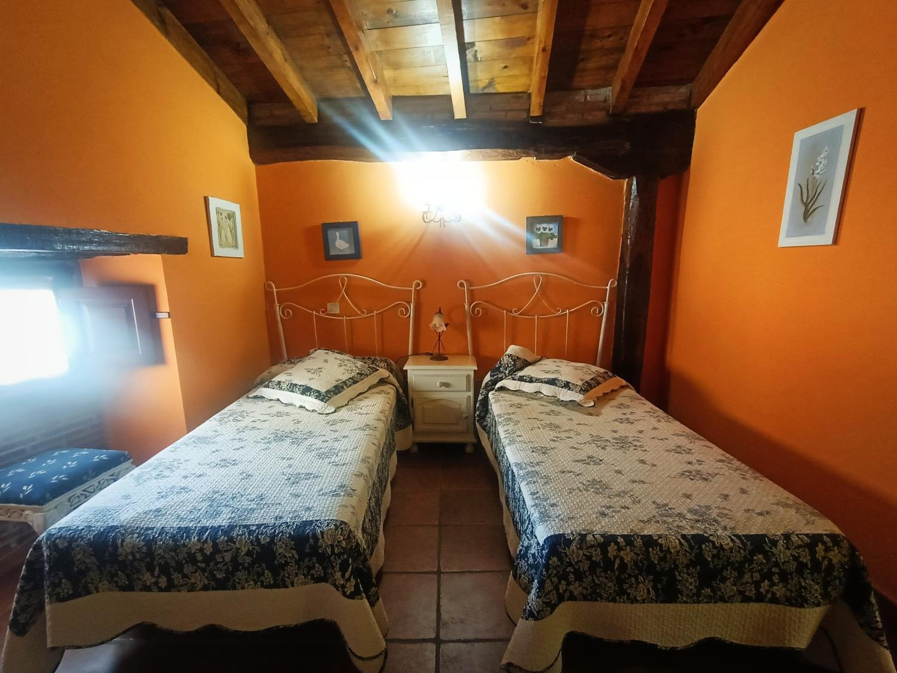 Apartamentos la buganvilla Novales