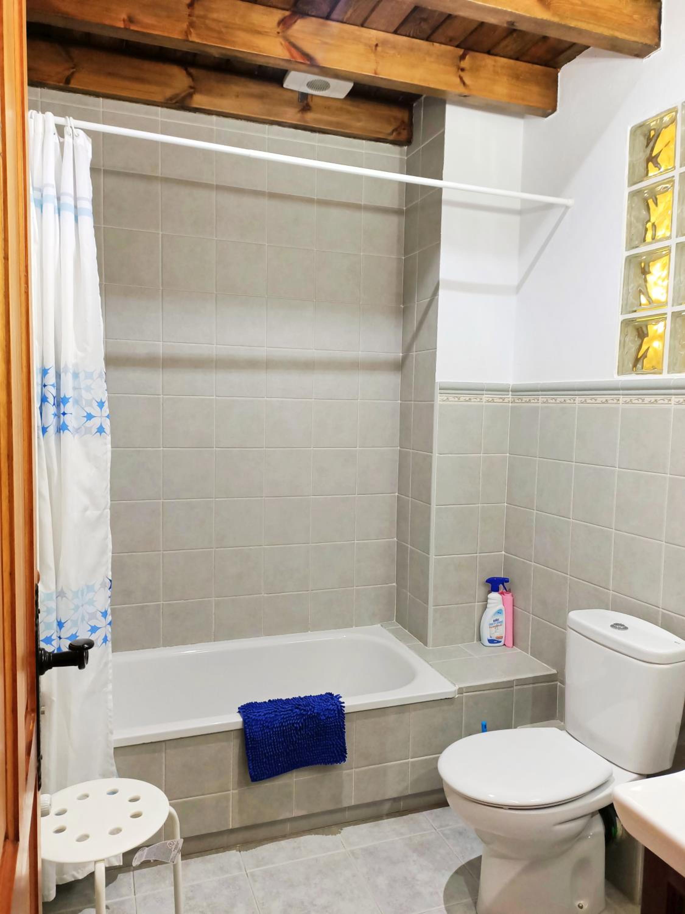 Apartamentos la buganvilla Novales