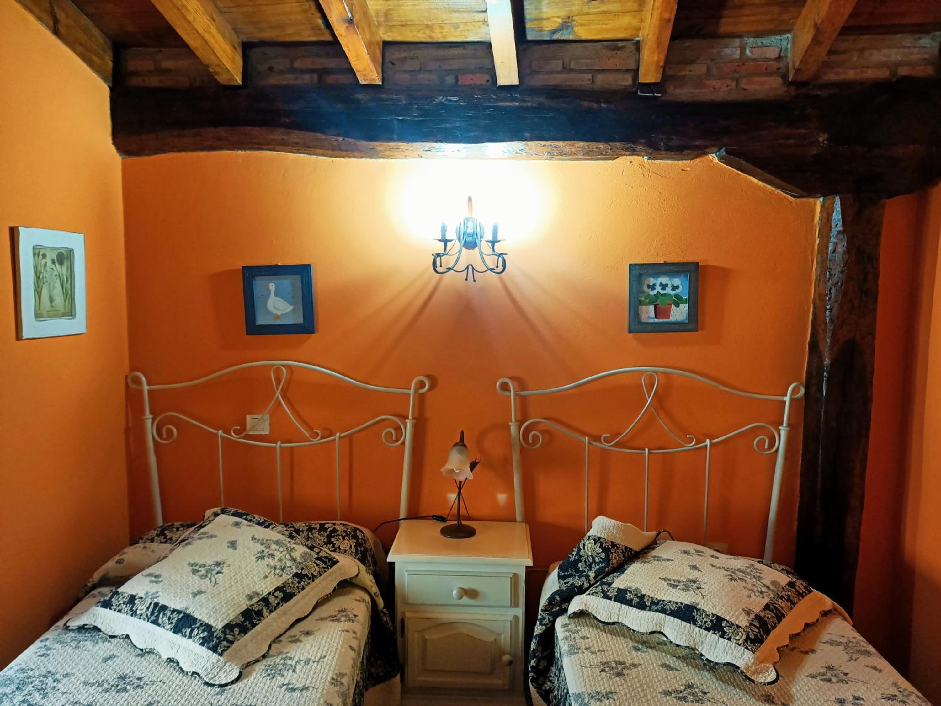 Apartamentos la buganvilla Novales