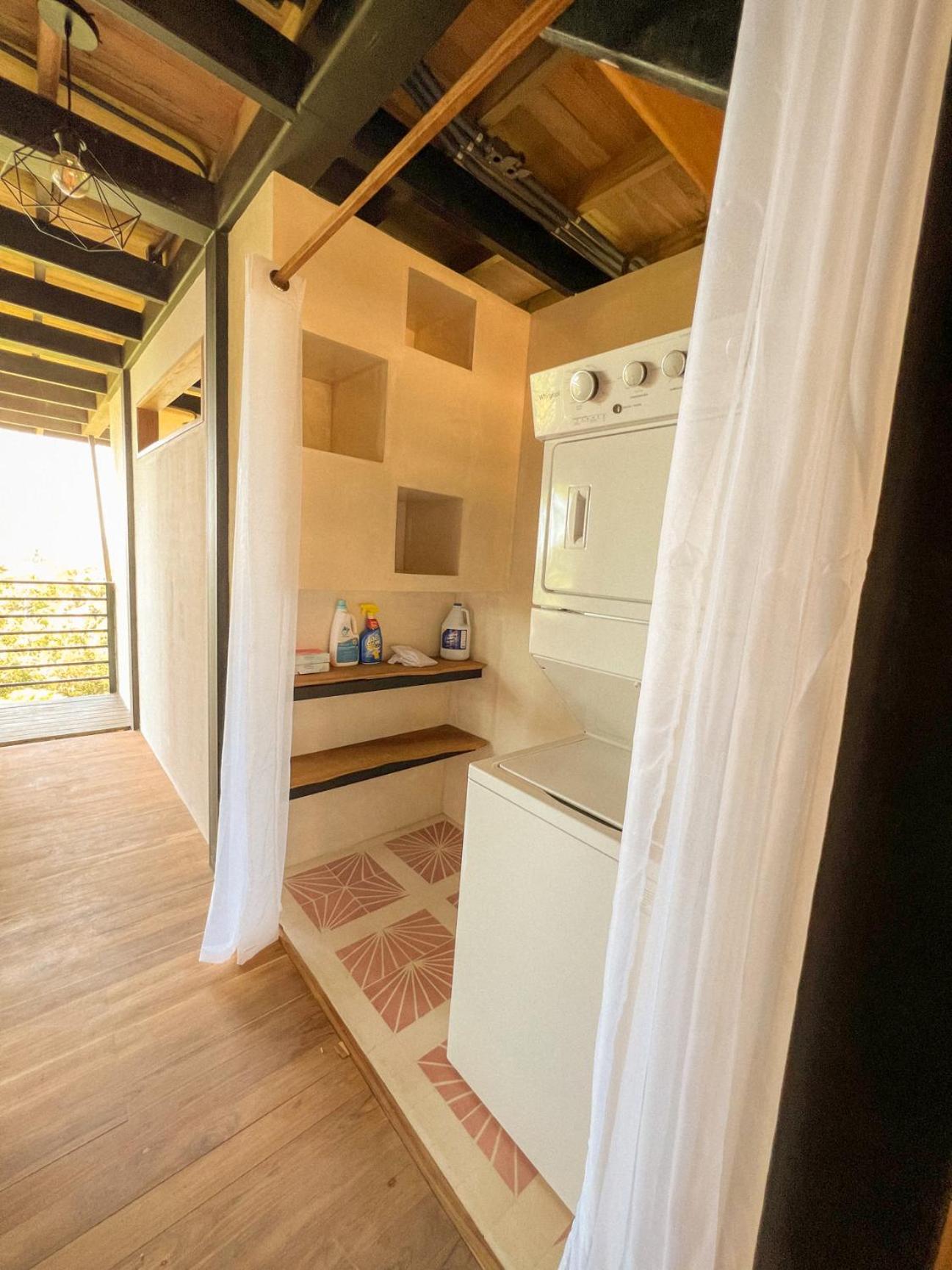 Ocean View Modern Jungle Vacation Home - Walking Distance to Playa Mal Pais
