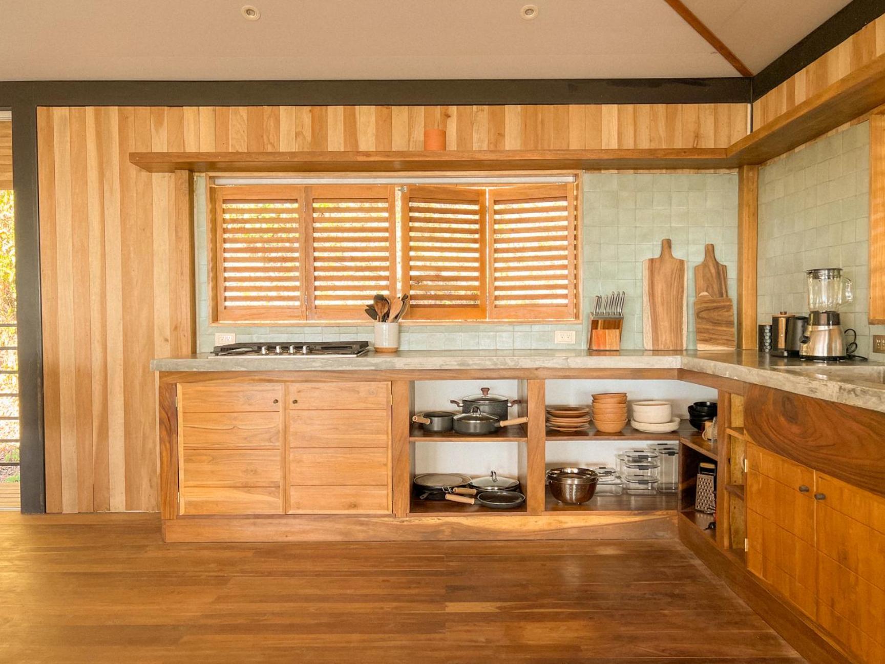 Ocean View Modern Jungle Vacation Home - Walking Distance to Playa Mal Pais