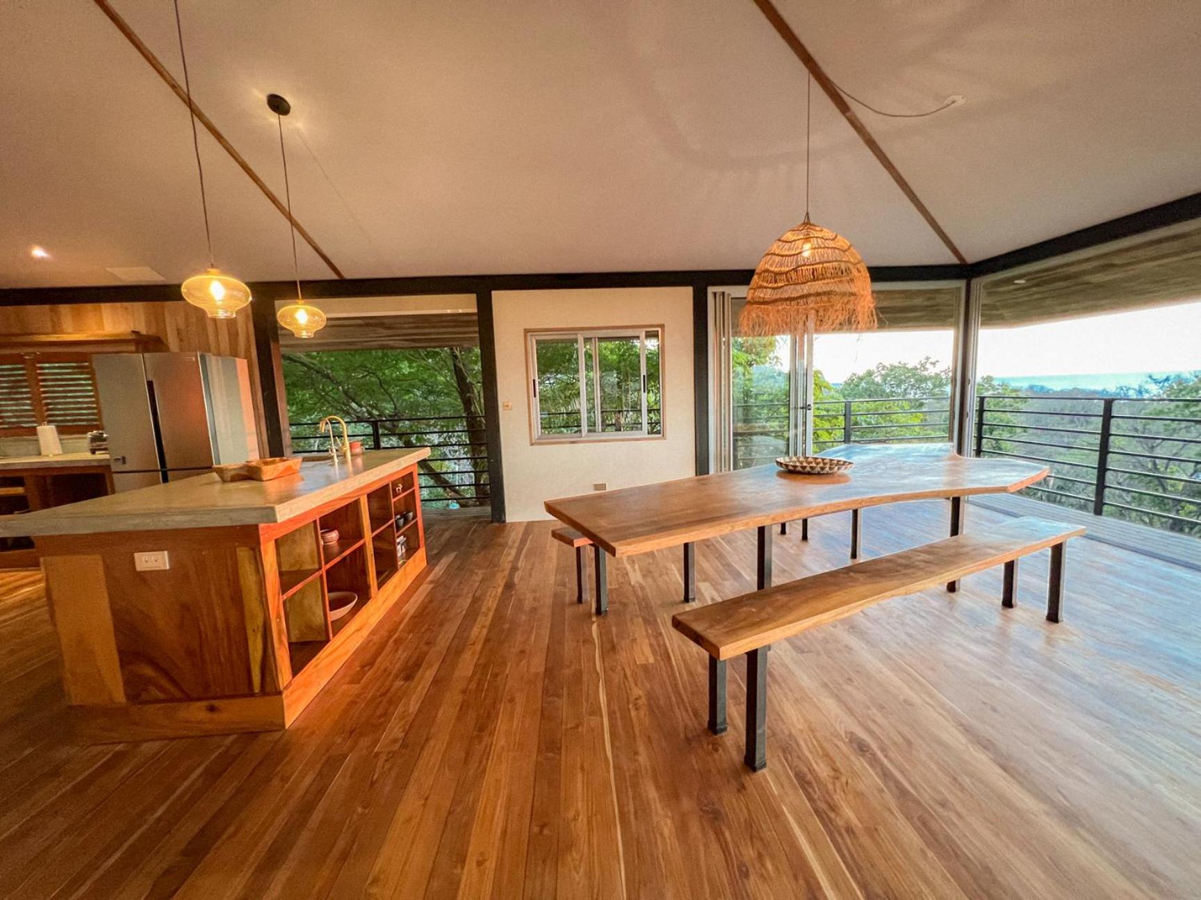 Ocean View Modern Jungle Vacation Home - Walking Distance to Playa Mal Pais