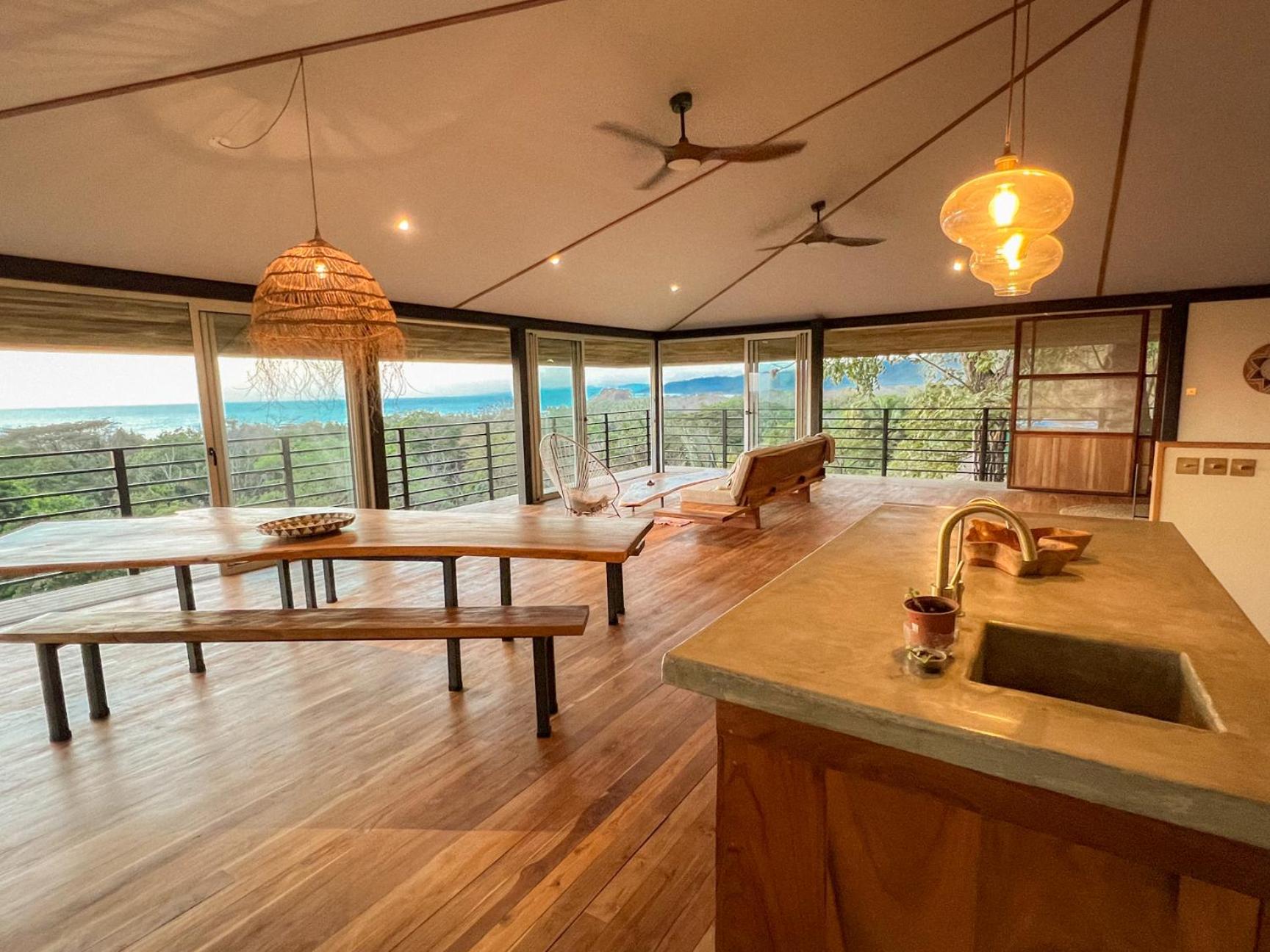 Ocean View Modern Jungle Vacation Home - Walking Distance to Playa Mal Pais