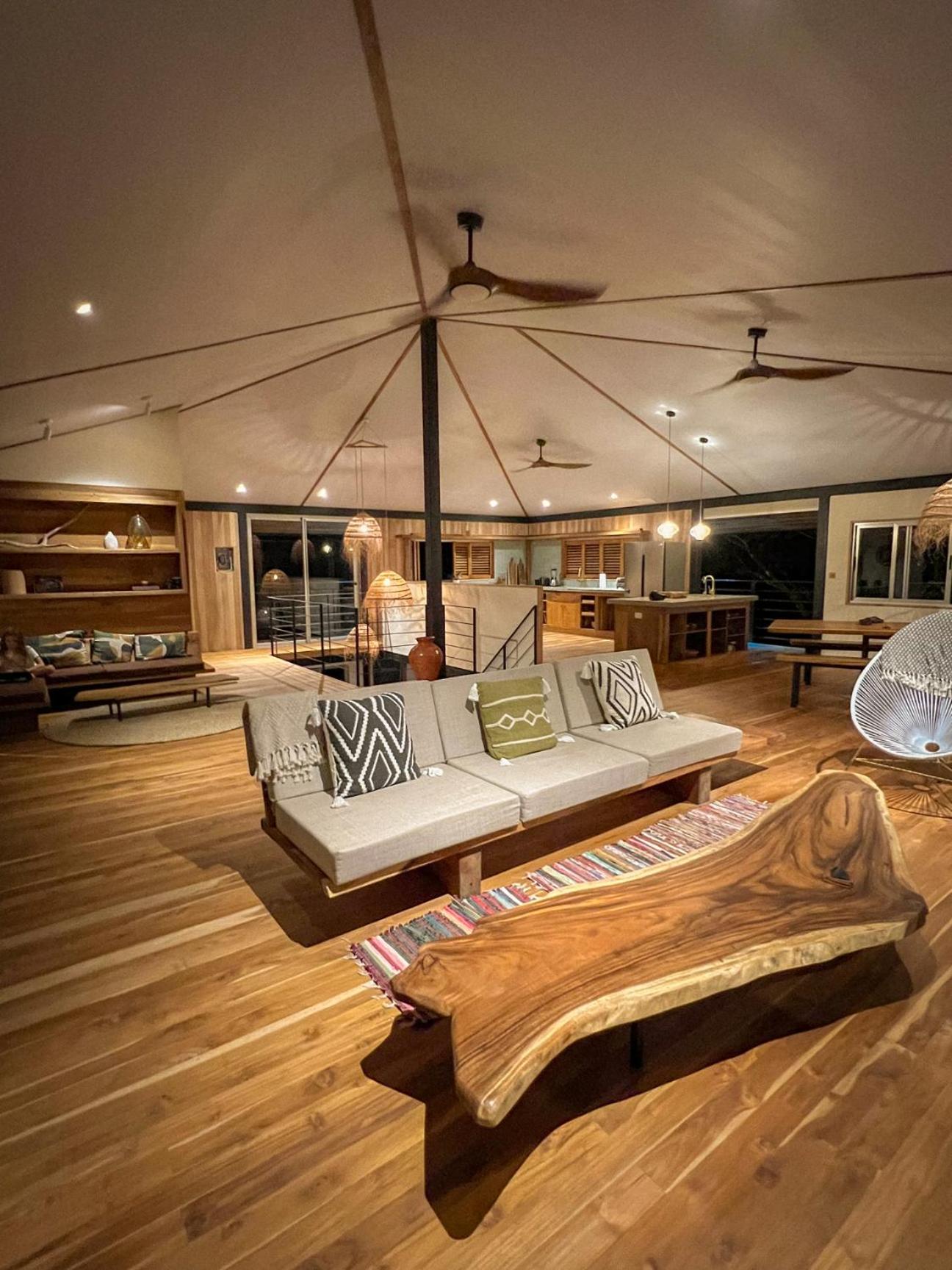 Ocean View Modern Jungle Vacation Home - Walking Distance to Playa Mal Pais