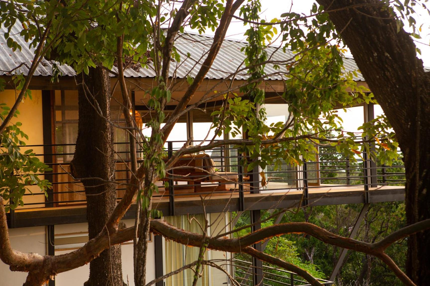 Ocean View Modern Jungle Vacation Home - Walking Distance to Playa Mal Pais