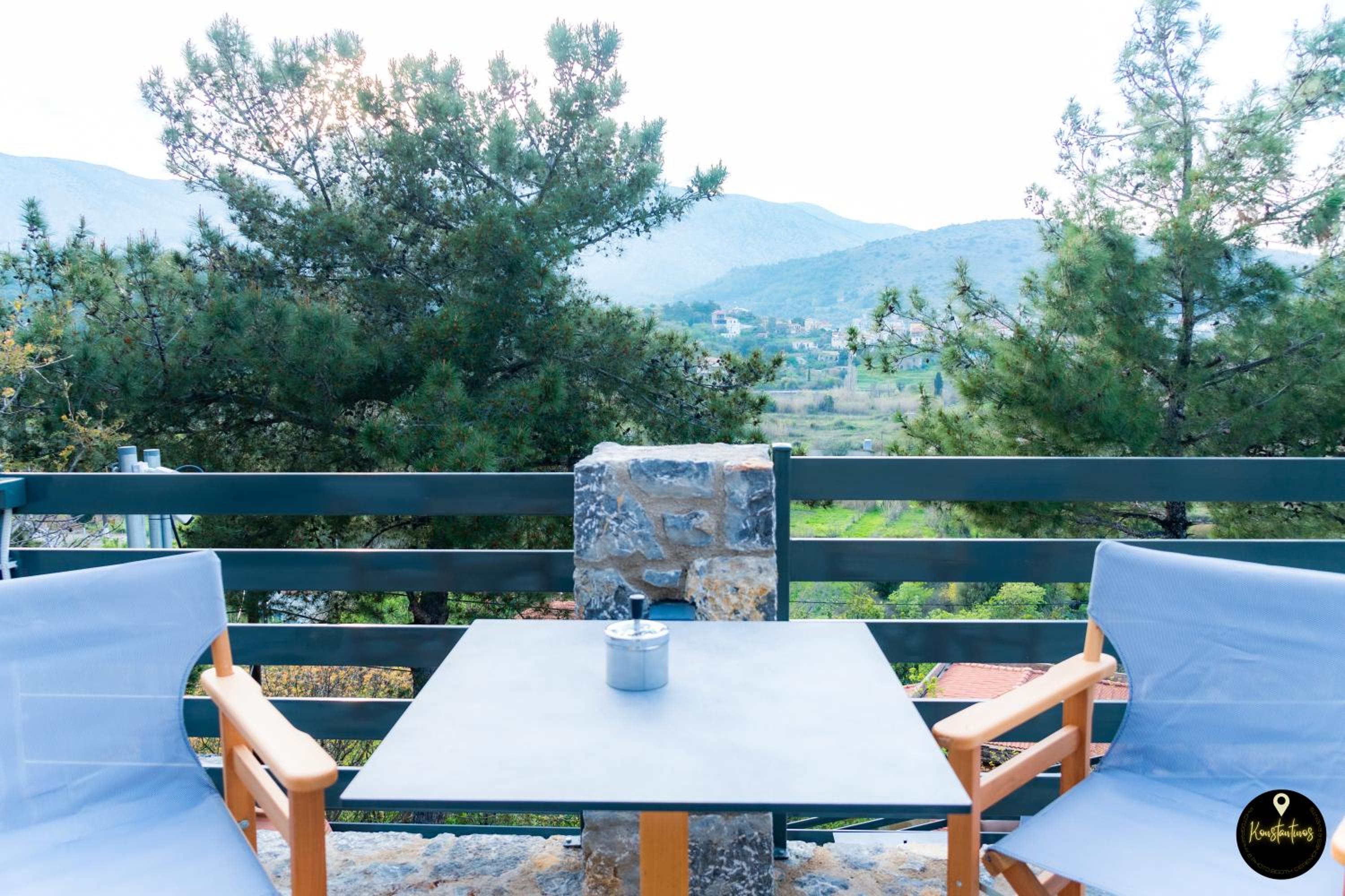 Pinolia Rooms
