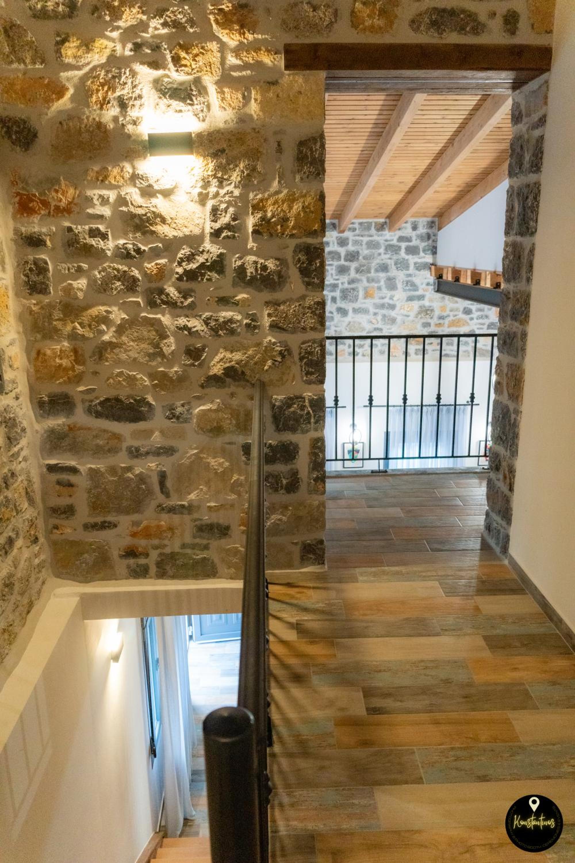 Pinolia Rooms