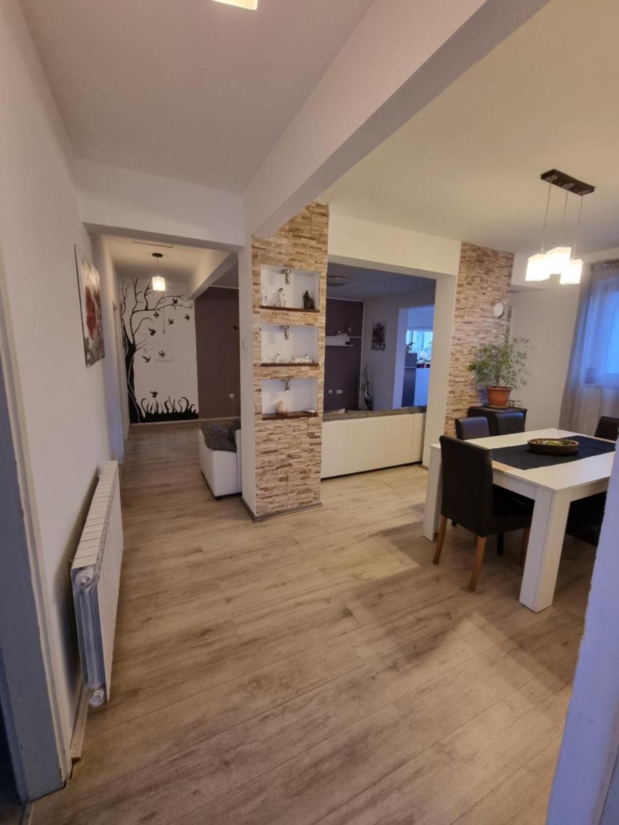Apartment Zara view 4