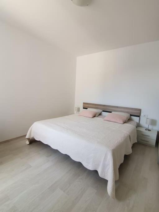 Apartman Janska