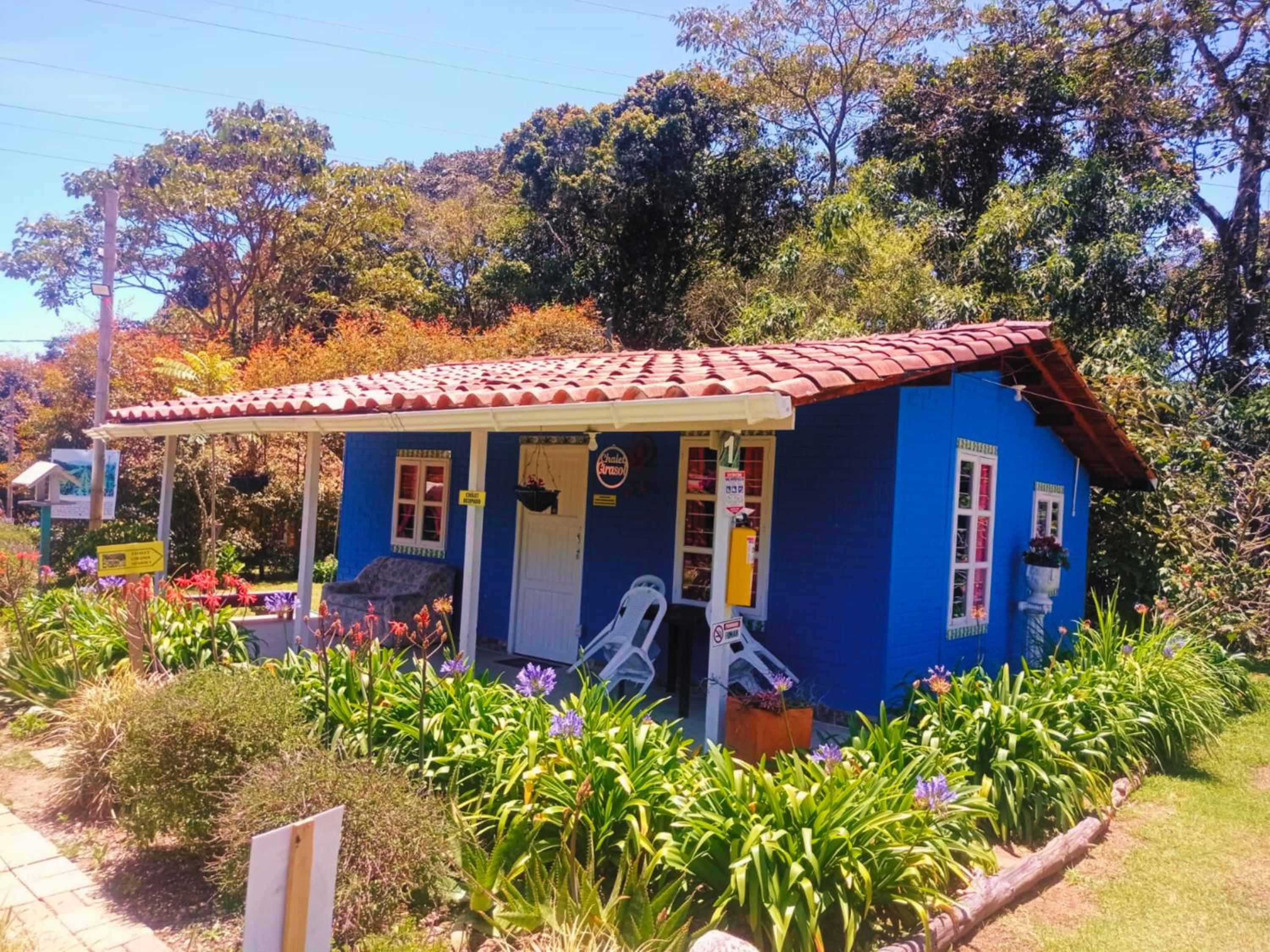 Hospedaje Santaelena -chalets de montaña-