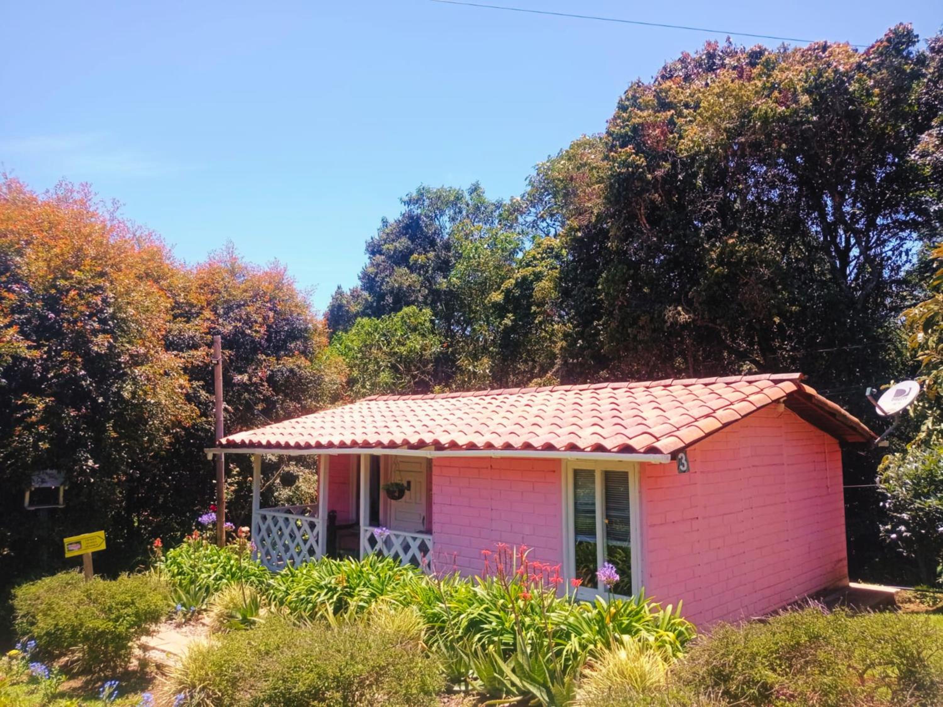 Hospedaje Santaelena -chalets de montaña-