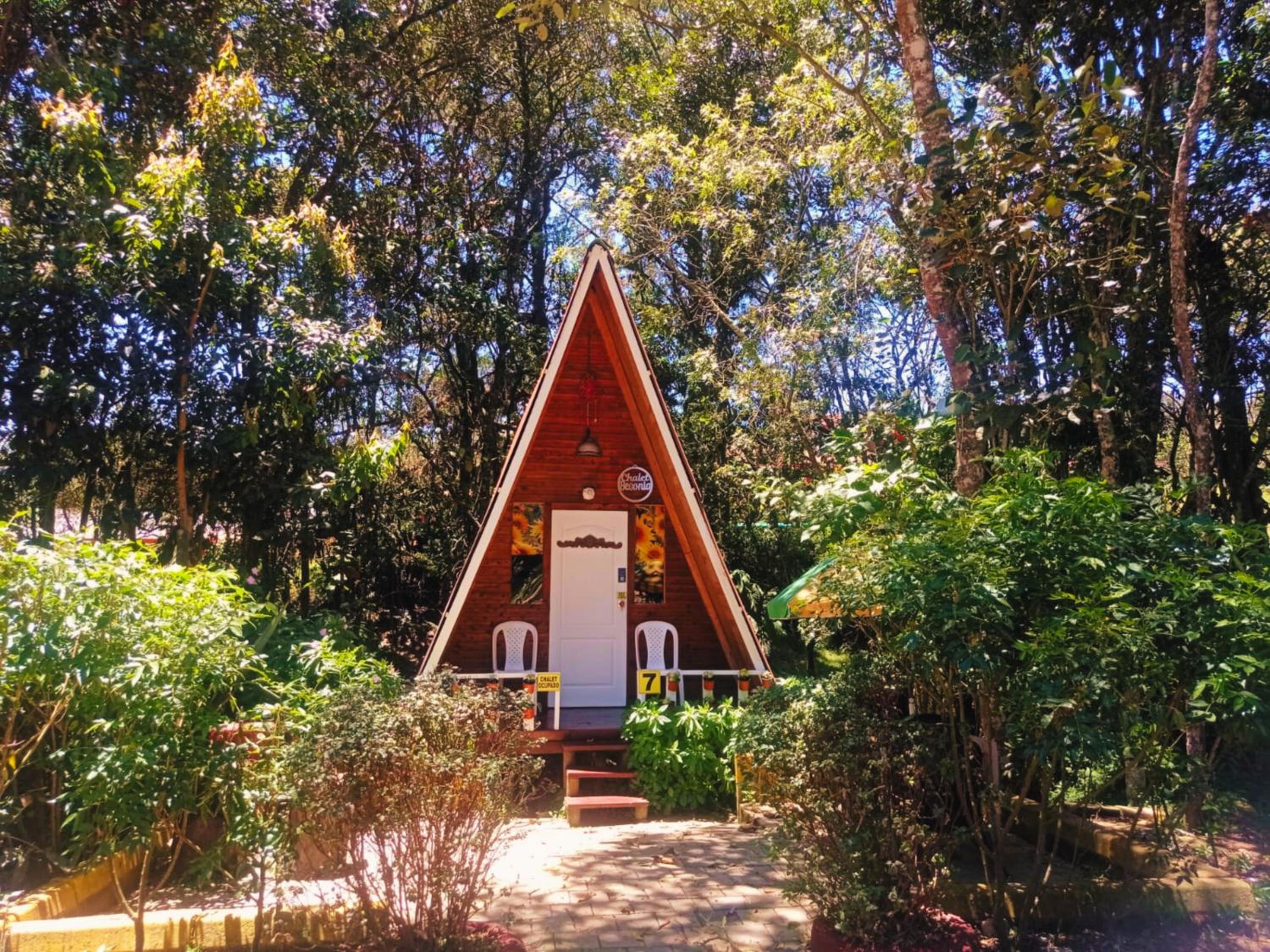 Hospedaje Santaelena -chalets de montaña-