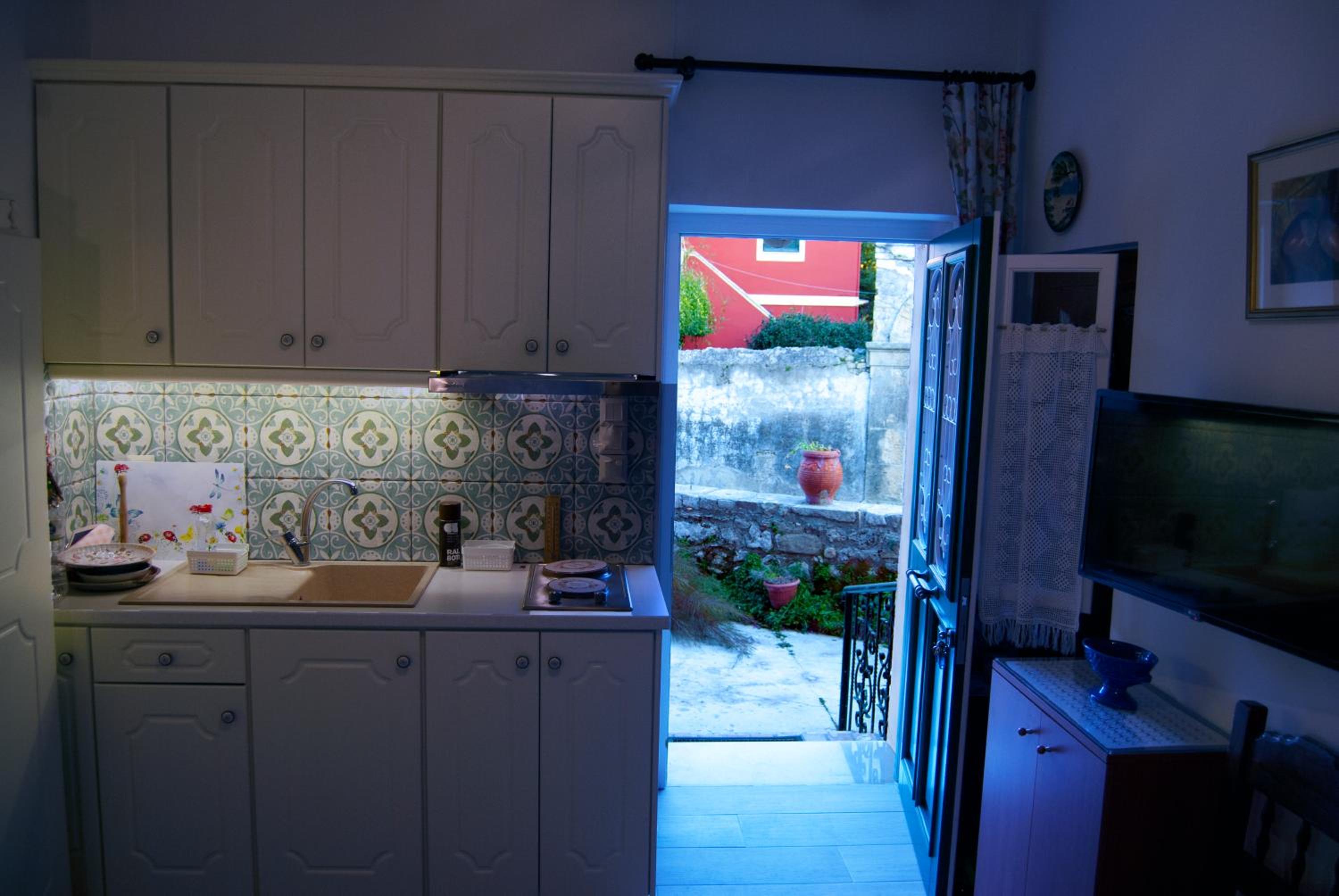 Photo 46