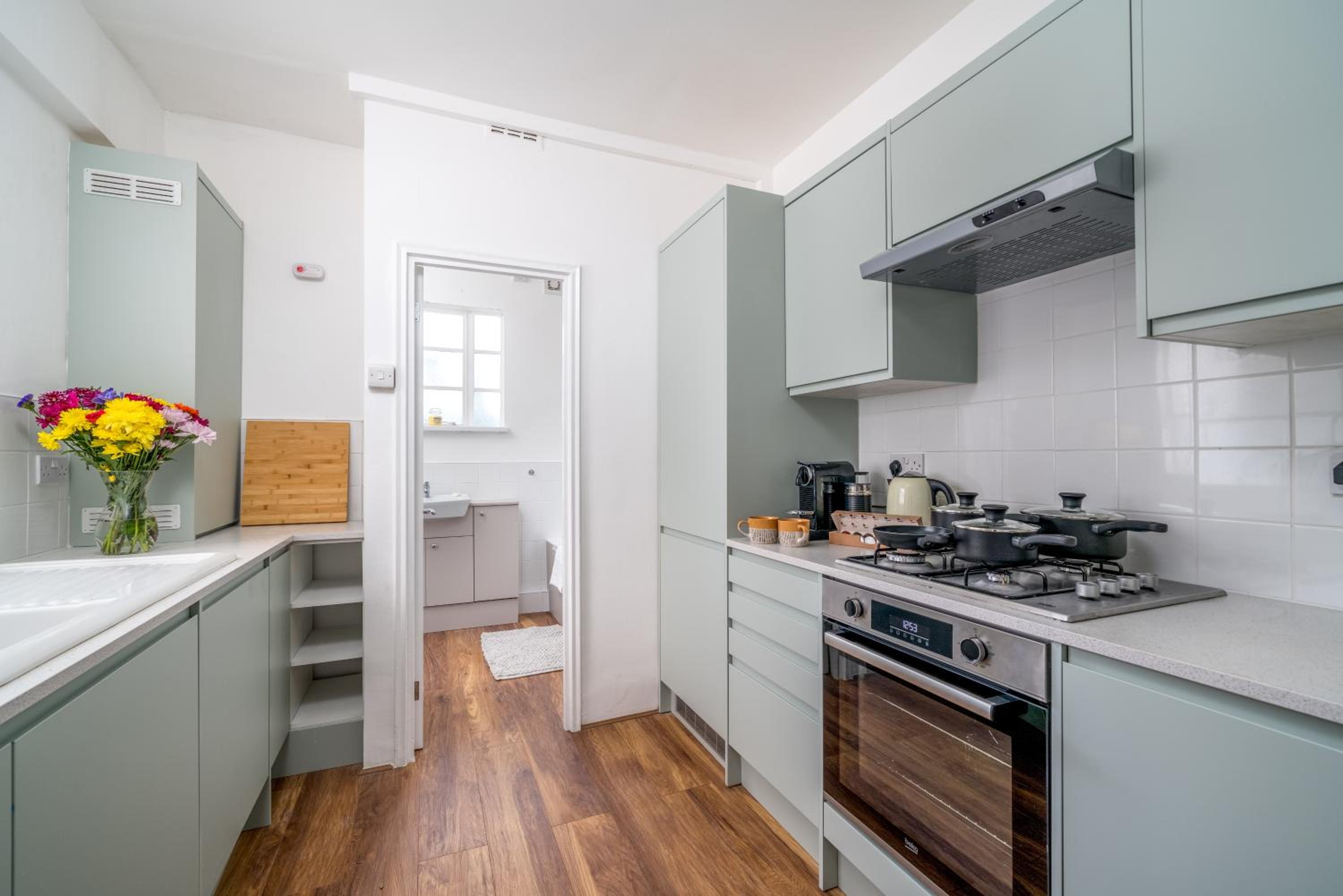 Bright West Hampstead Retreat