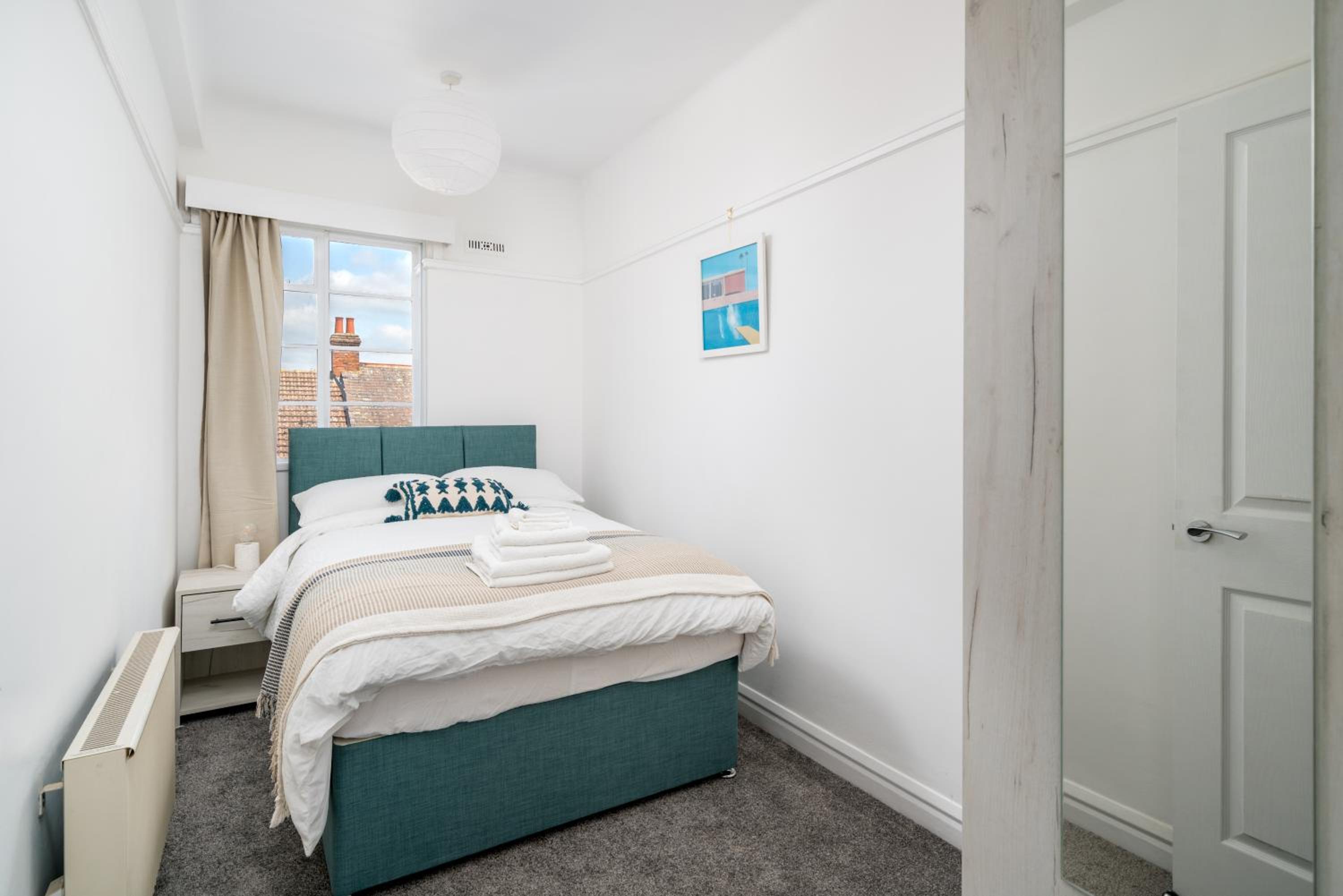 Bright West Hampstead Retreat