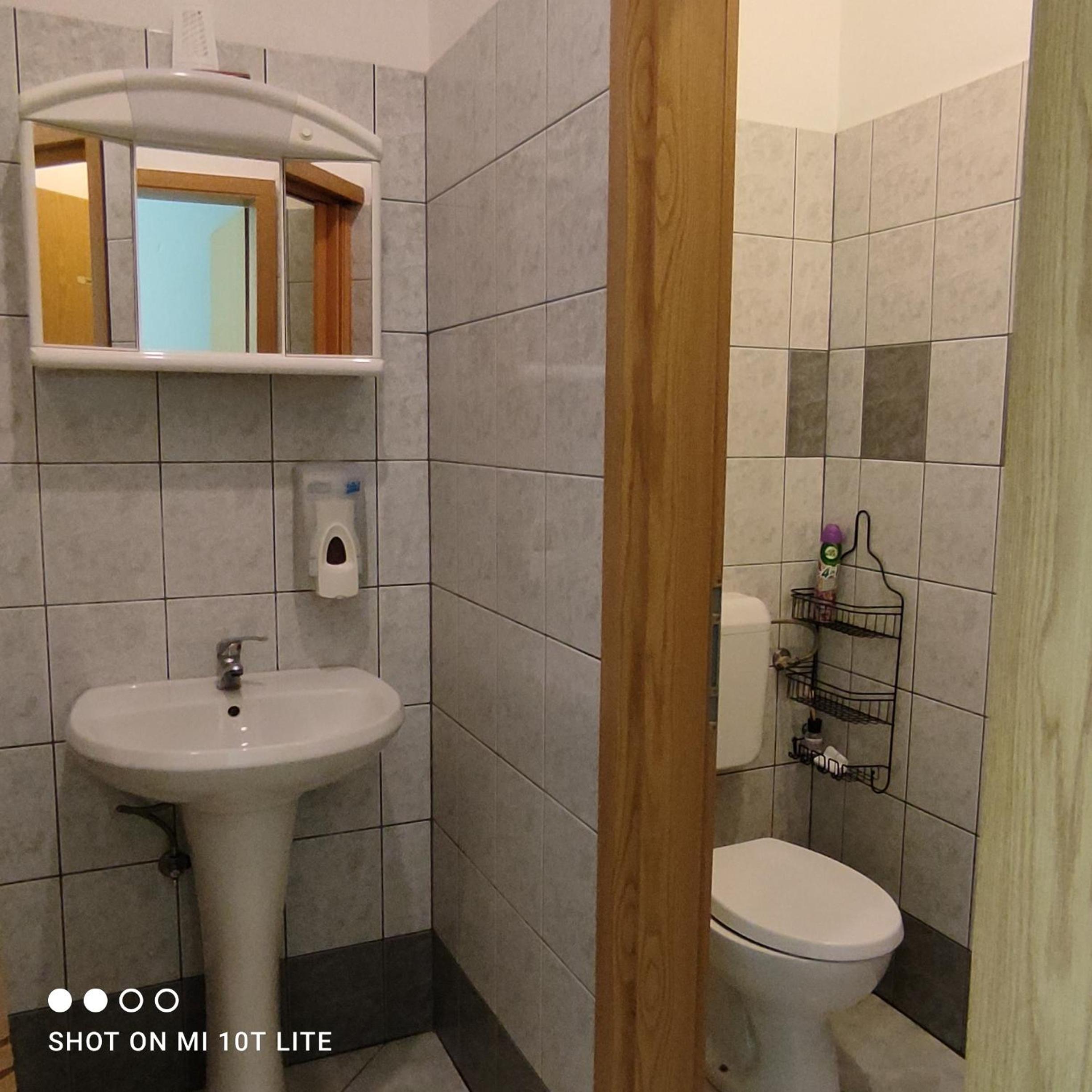 PRENOČIŠČE 9a