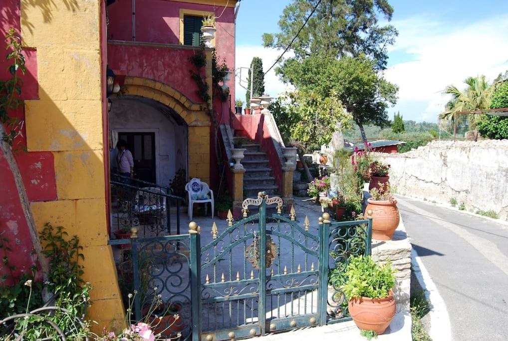 Yangos traditional home view 4