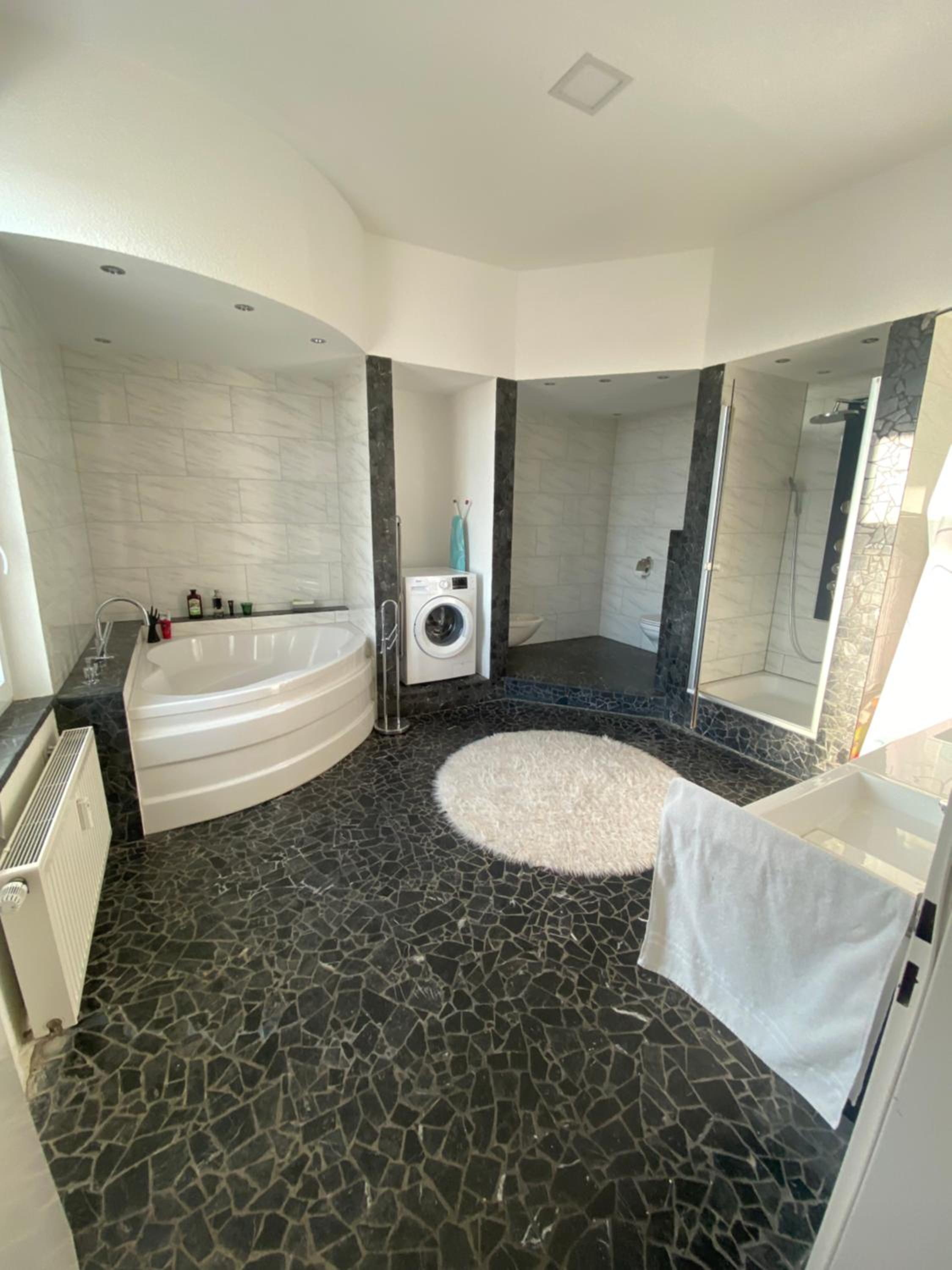 Apartment Esclusivo - wohnen auf Zeit möblierte Wohnung