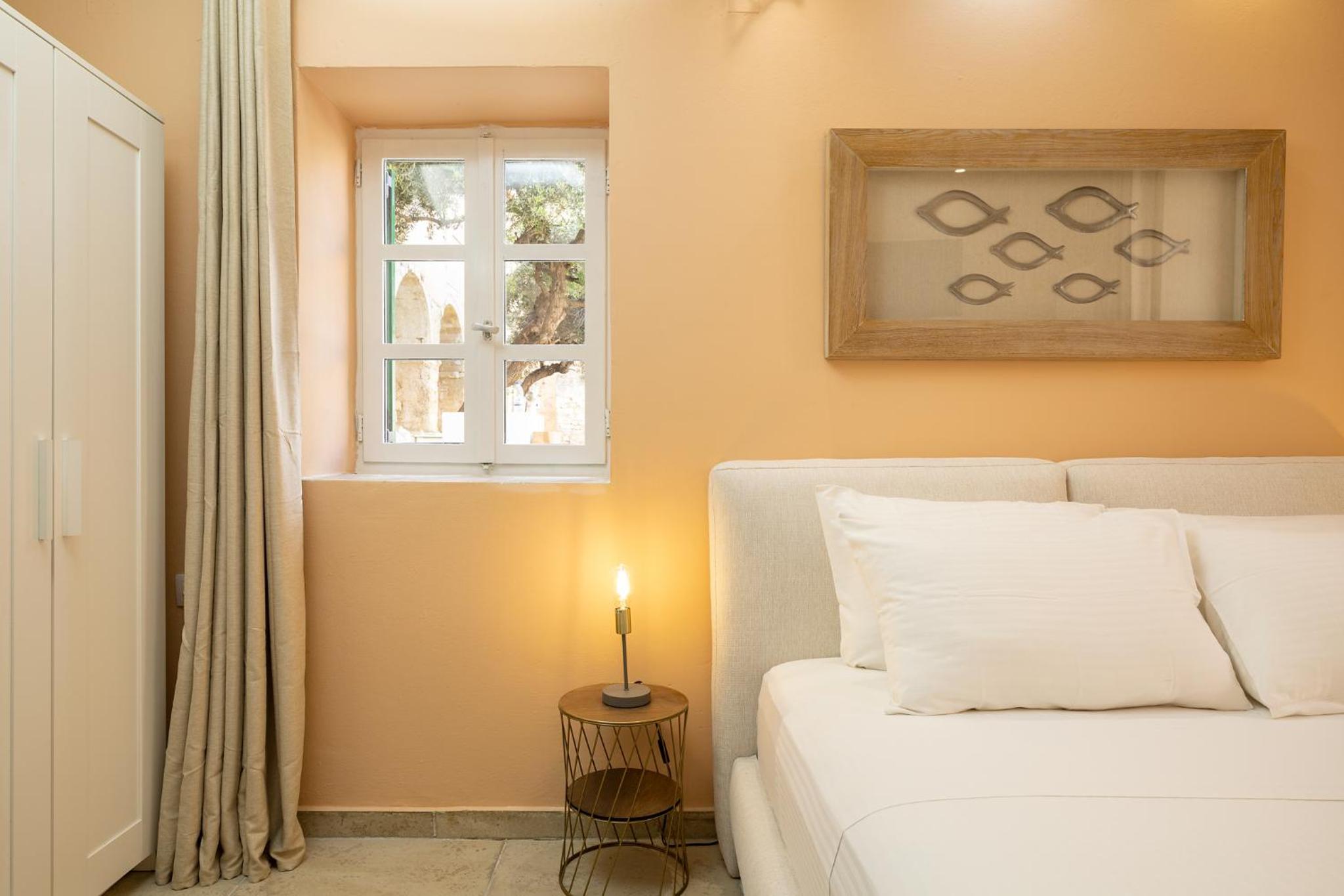Ydragogeio Rooms Old Town
