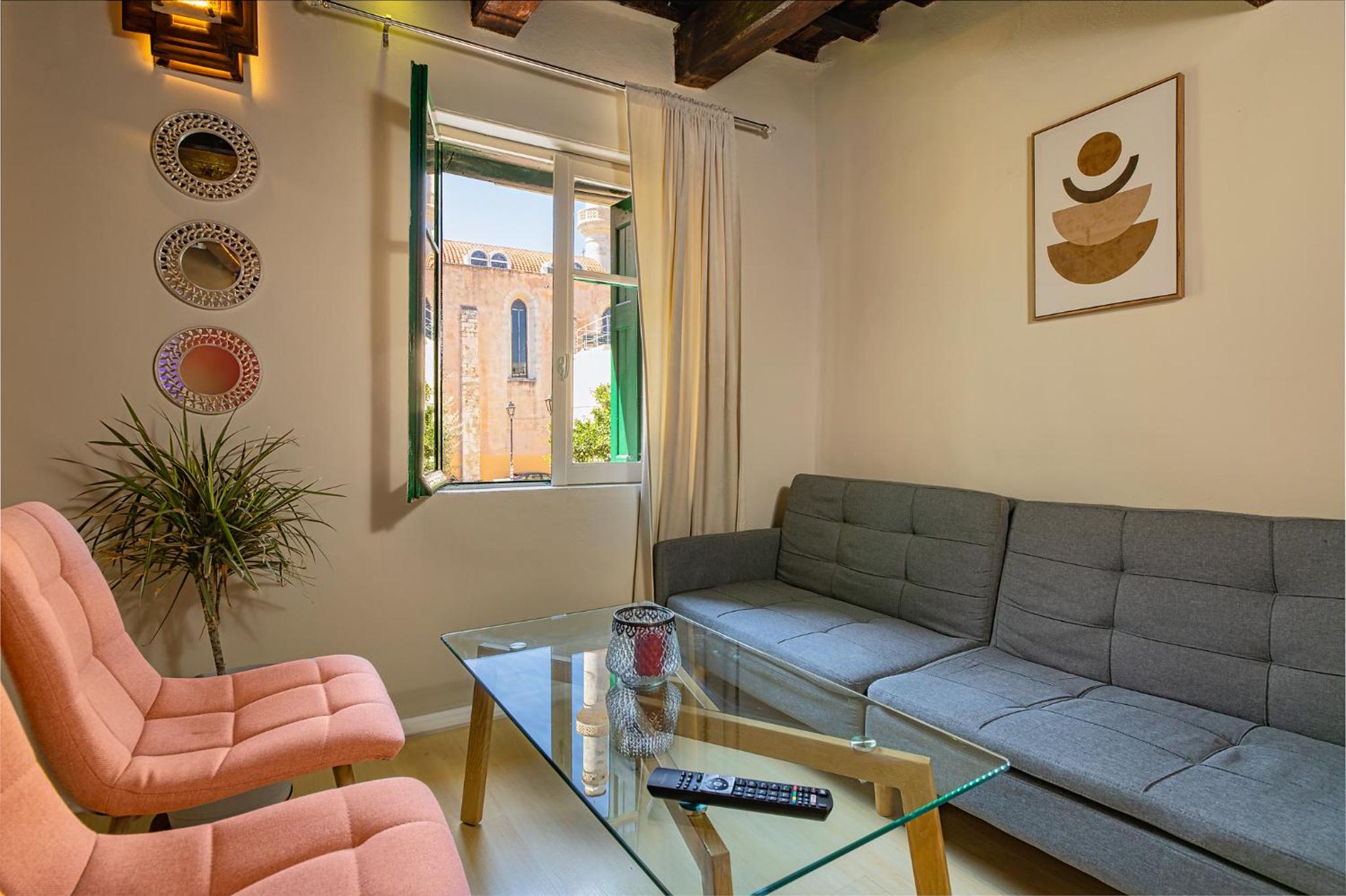 Ydragogeio Rooms Old Town
