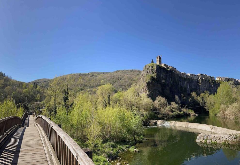 Can Mosqueroles casa en Castellfollit de la Roca photo 3