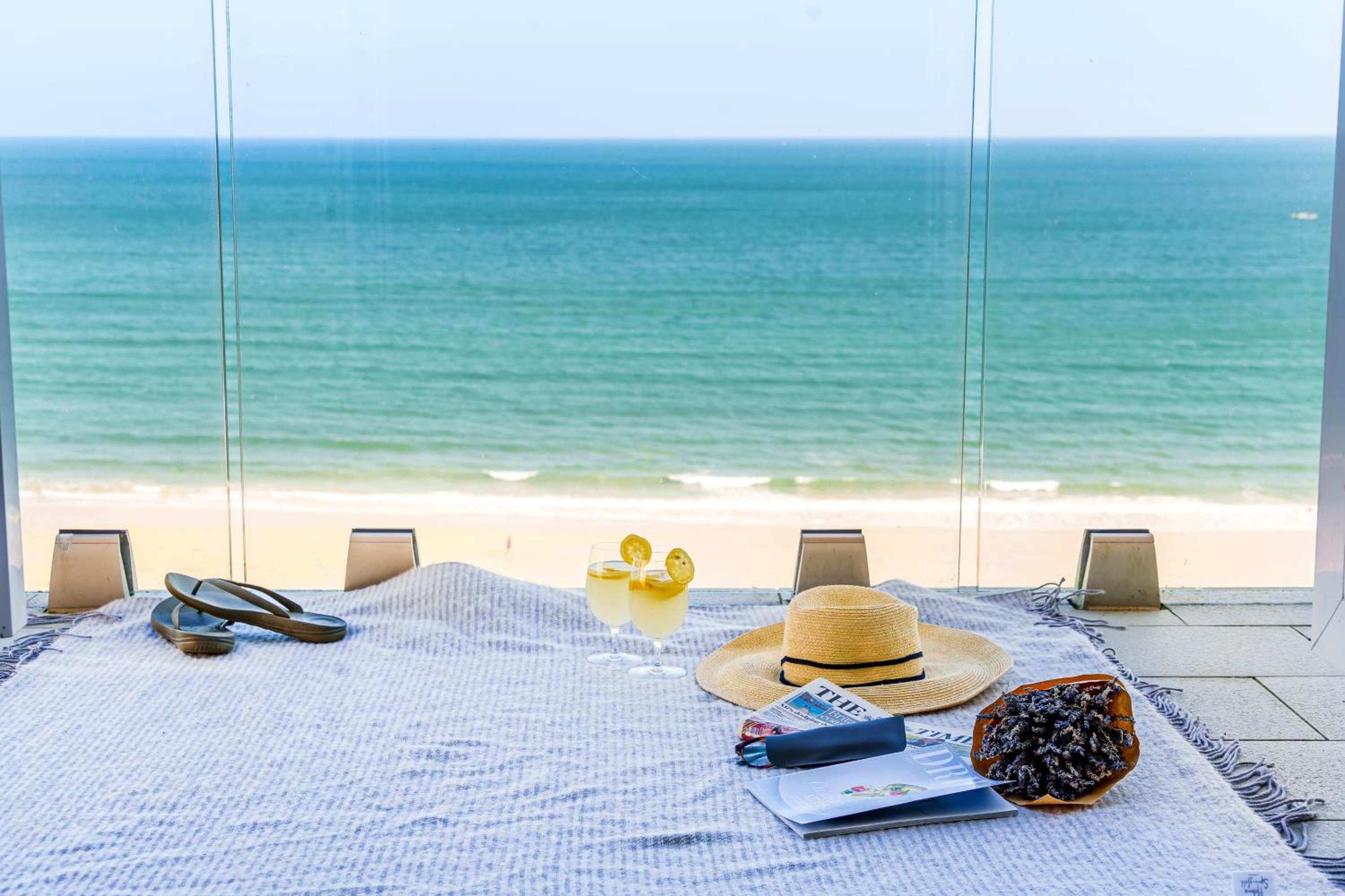 Carbis Bay - Luxury 3 Bed Penthouse Apartment with Sea Views Parking Sauna Balcony view 2