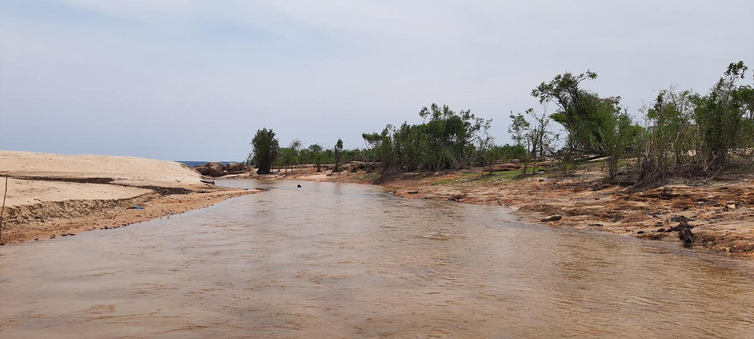 VARANDA DO RIO NEGRO