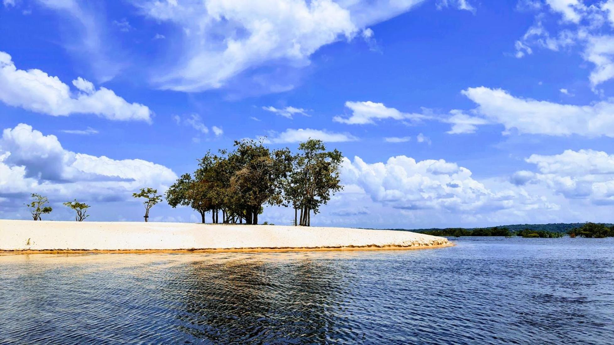 VARANDA DO RIO NEGRO