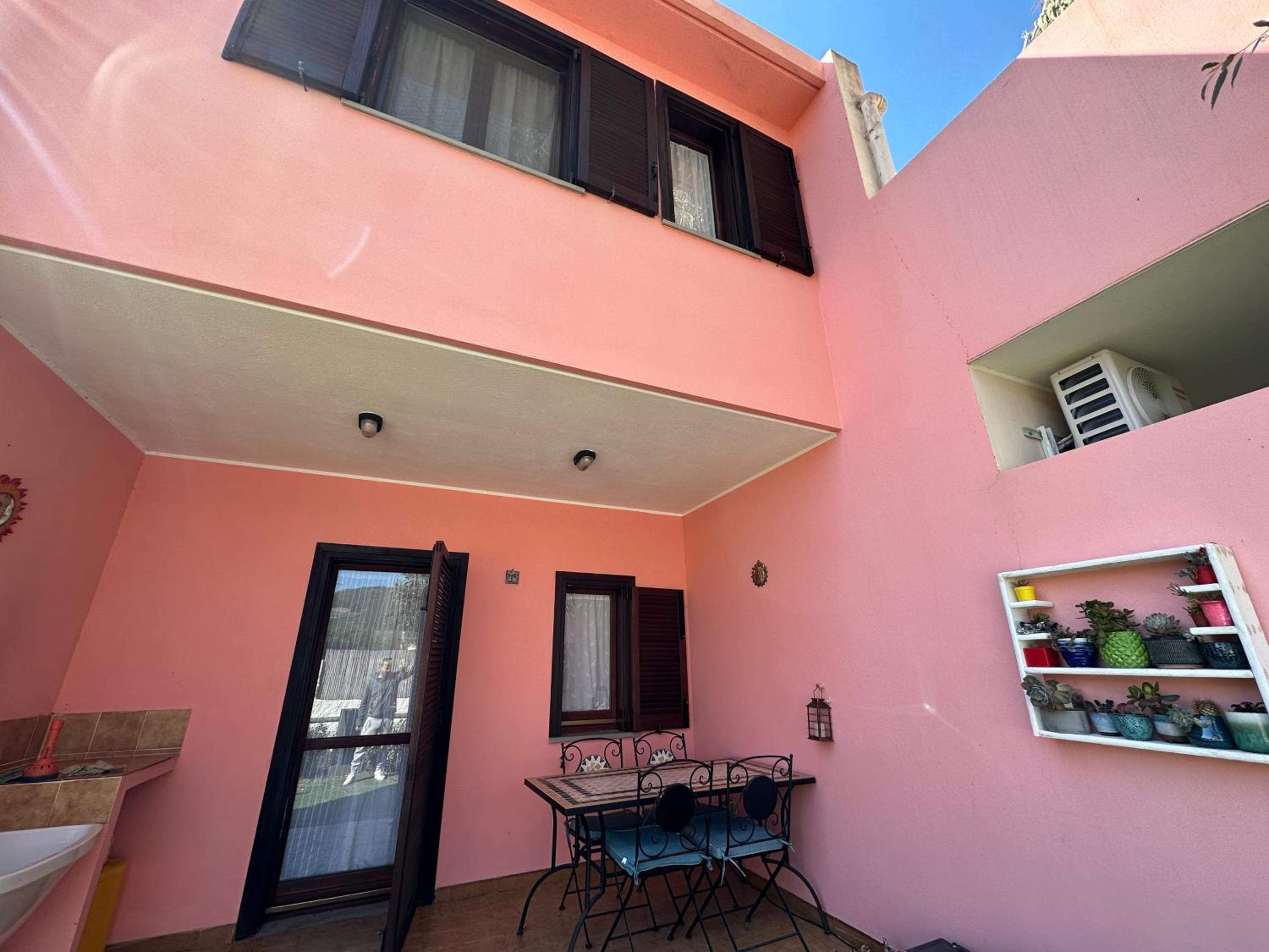 Villa Hibiscus