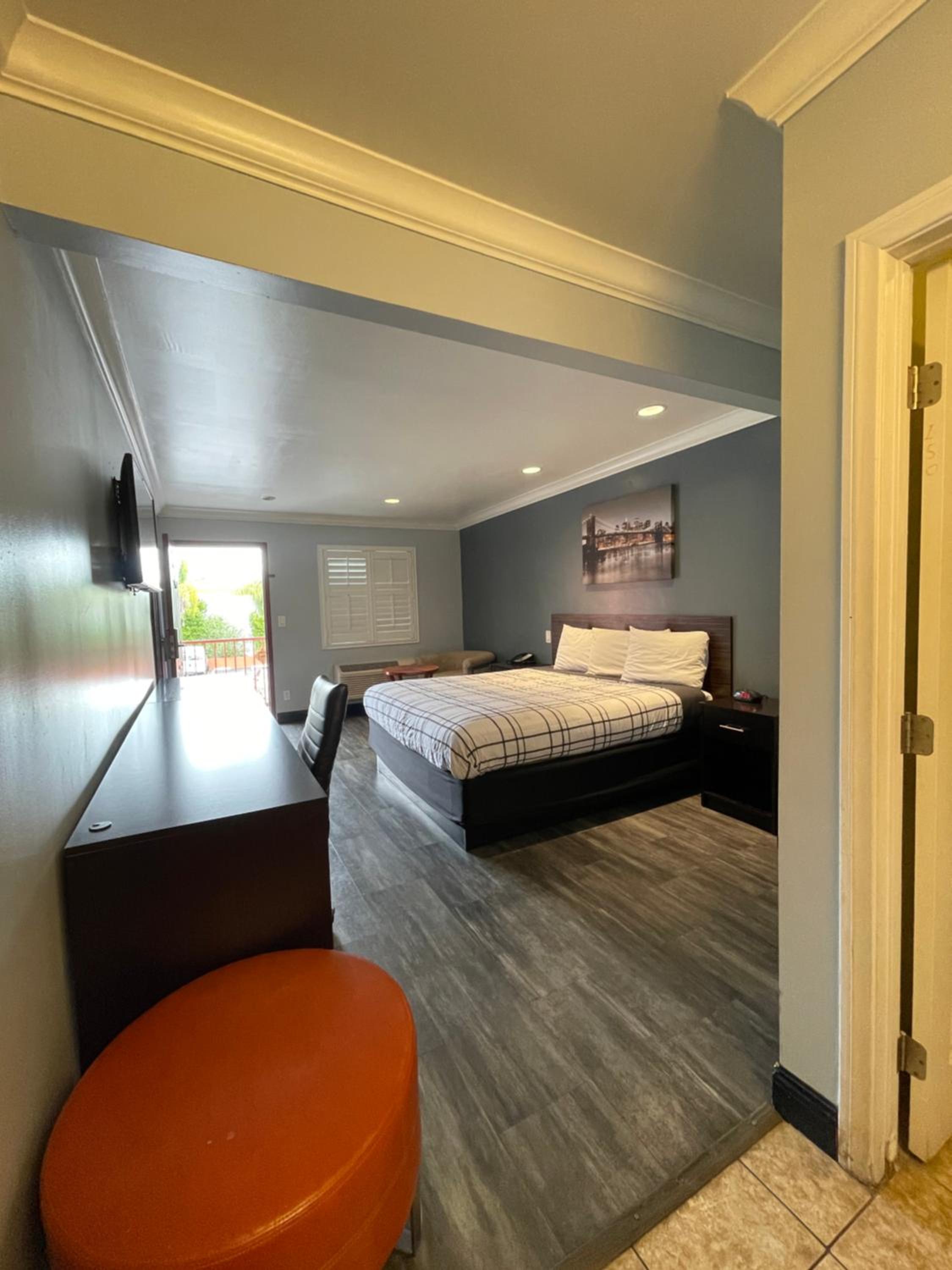 La Casa Inn