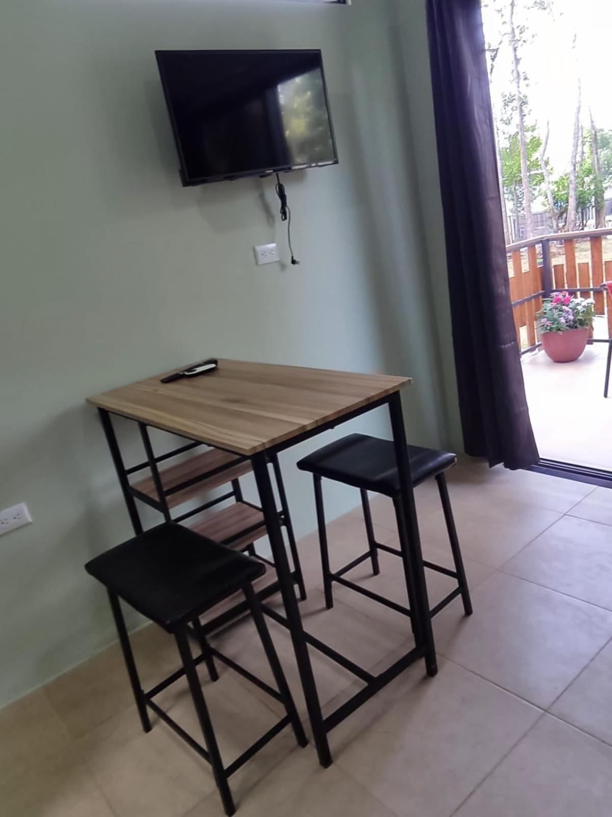 Casa Black Chaini