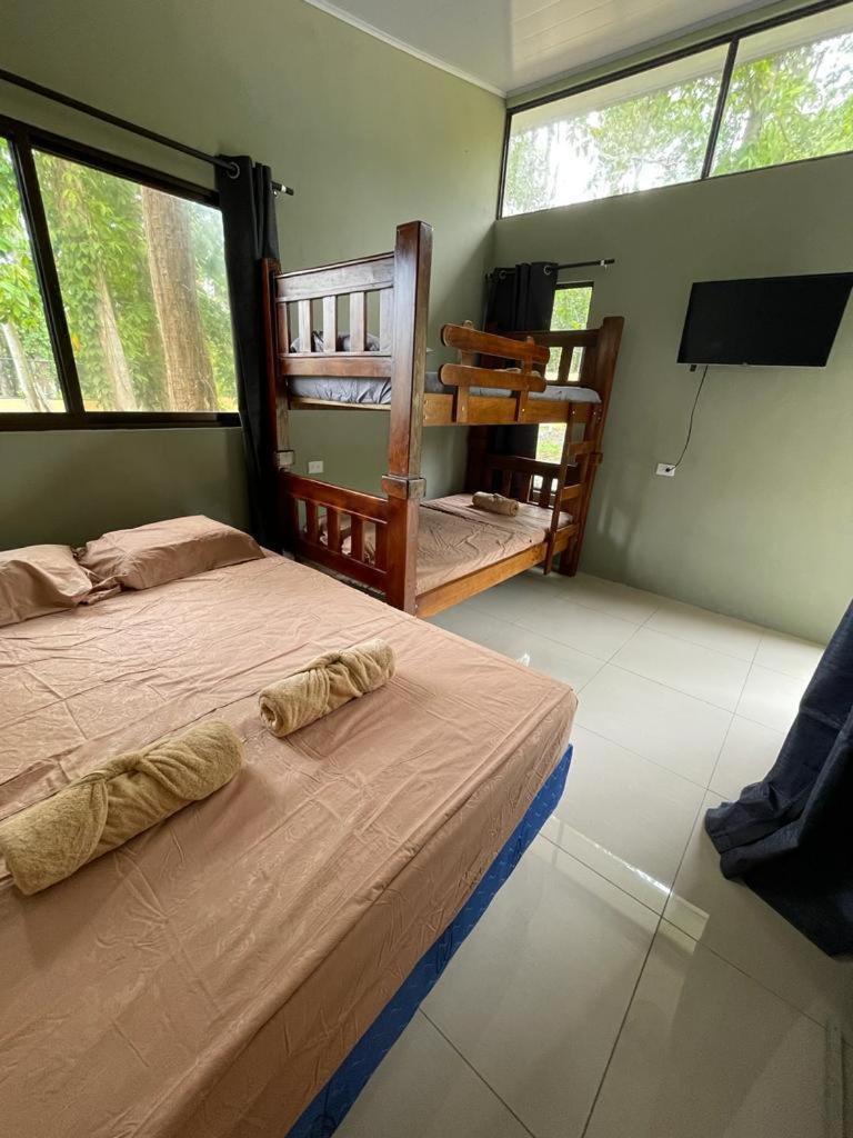 Casa Black Chaini
