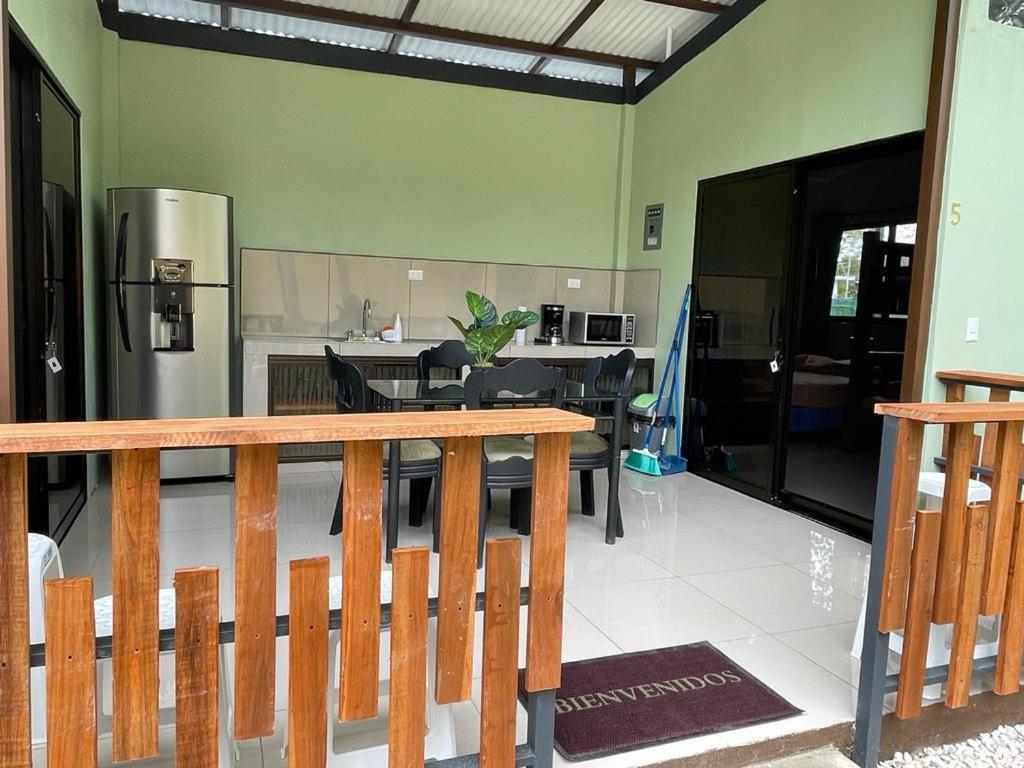 Casa Black Chaini