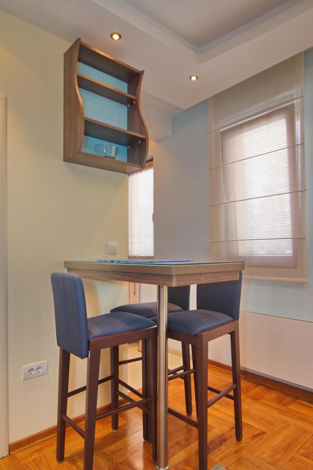 Apartman Studio 10 view 4