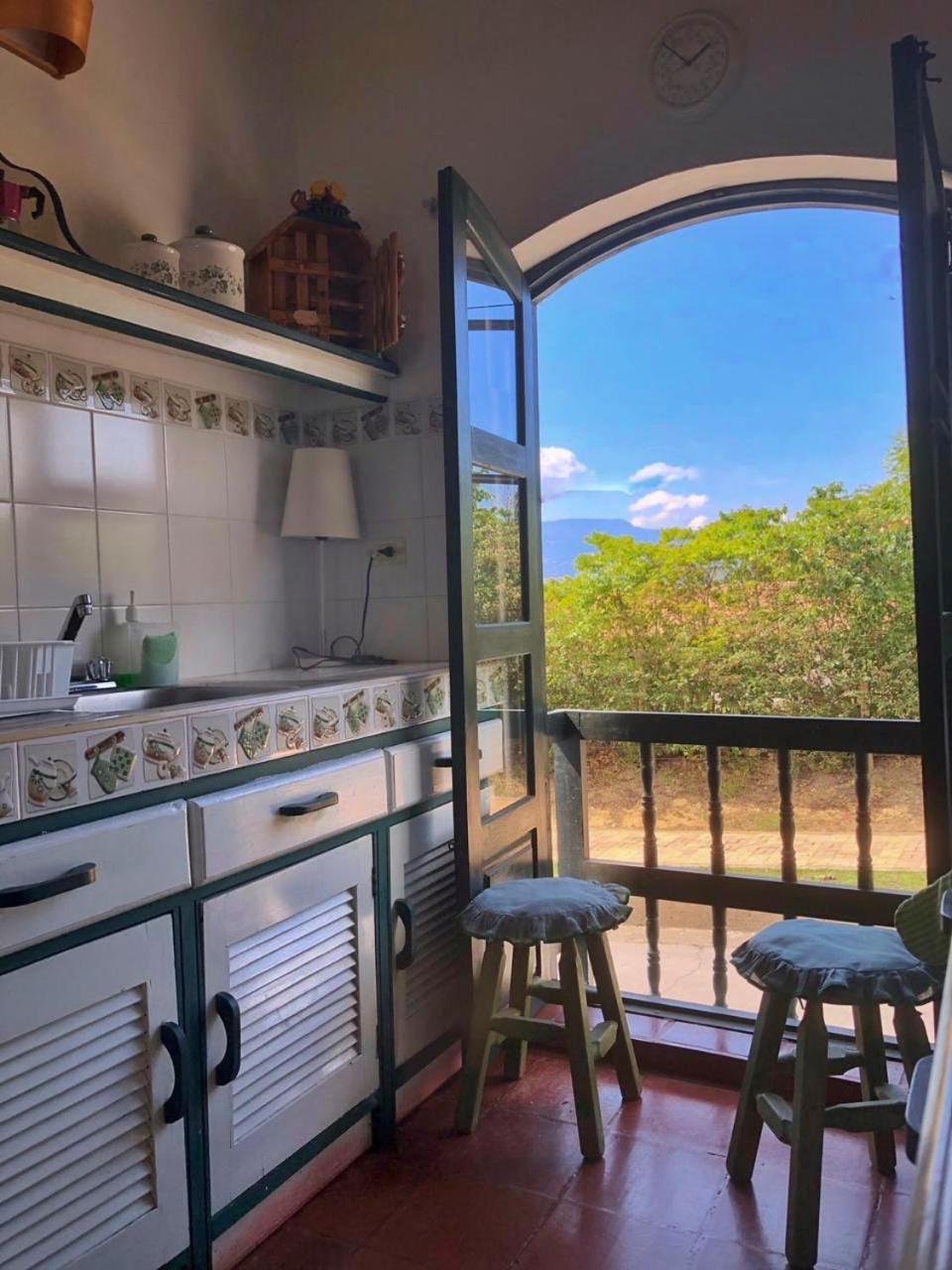 Casa Tirteo ( A 500 m de la plaza principal)