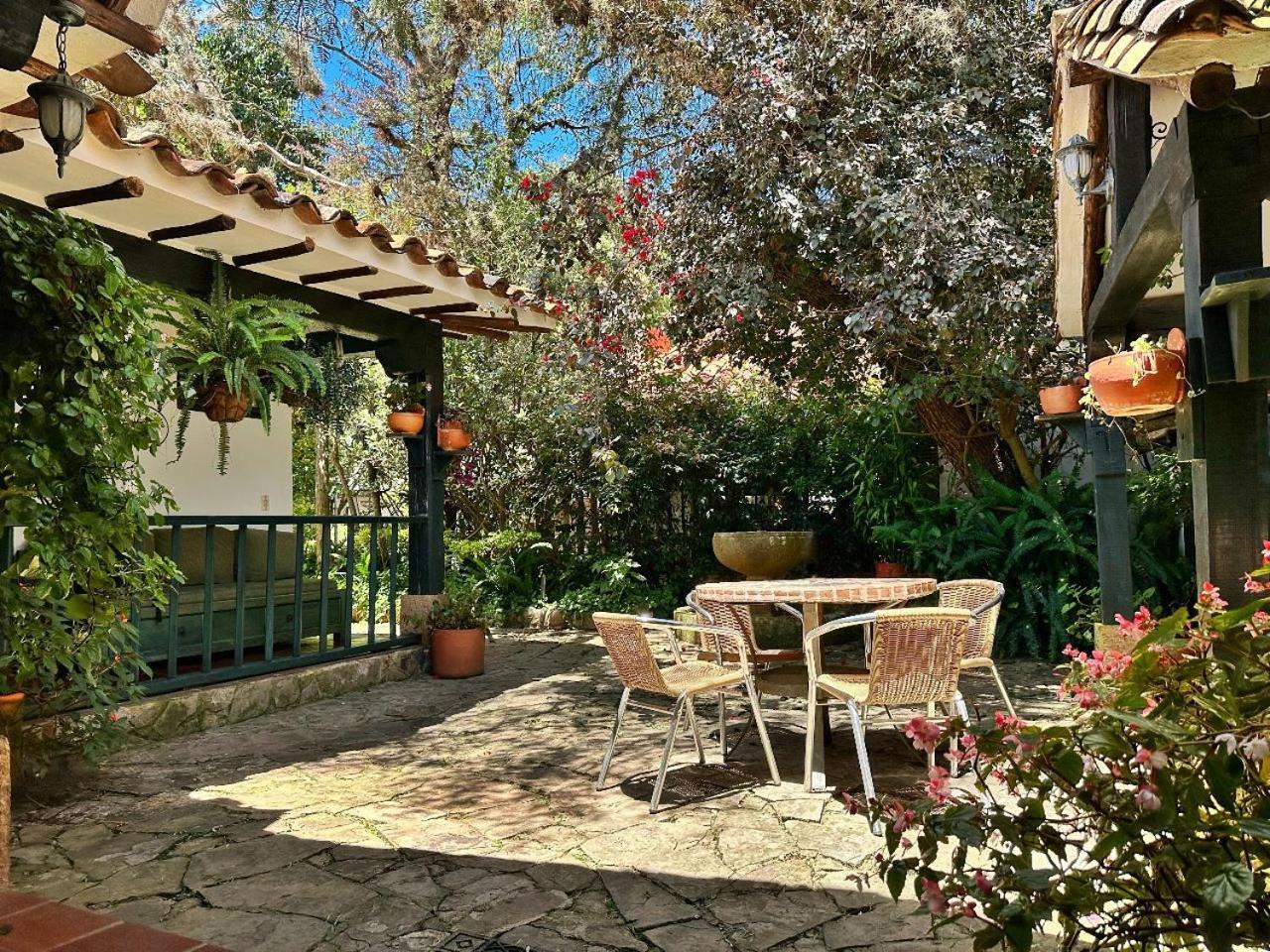 Casa Tirteo ( A 500 m de la plaza principal)