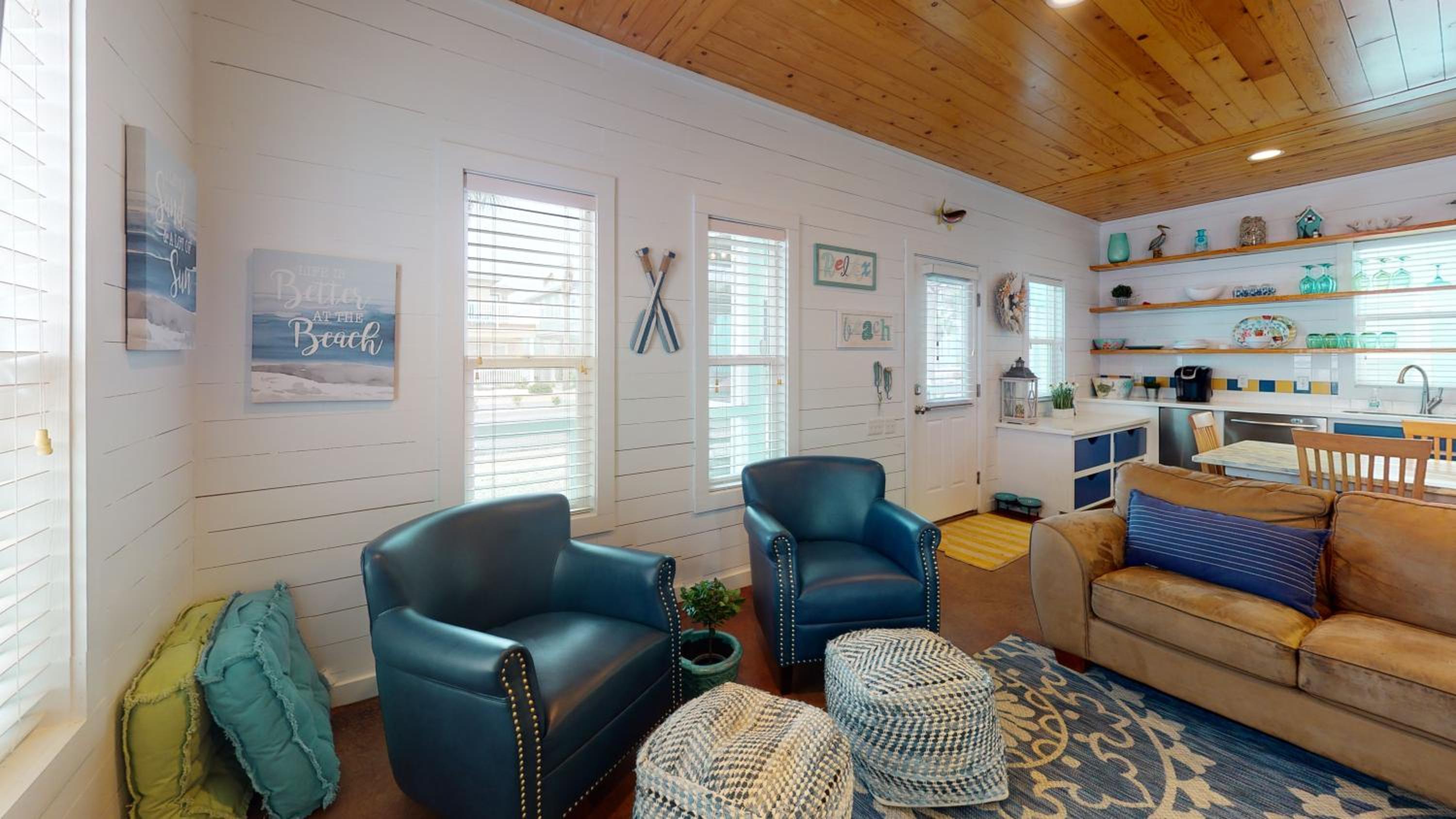 VW36 3 Bedroom Townhome in Gated Neighborhood, 2 Paved Parking Spaces, 2 Shared Heated Pools view 2