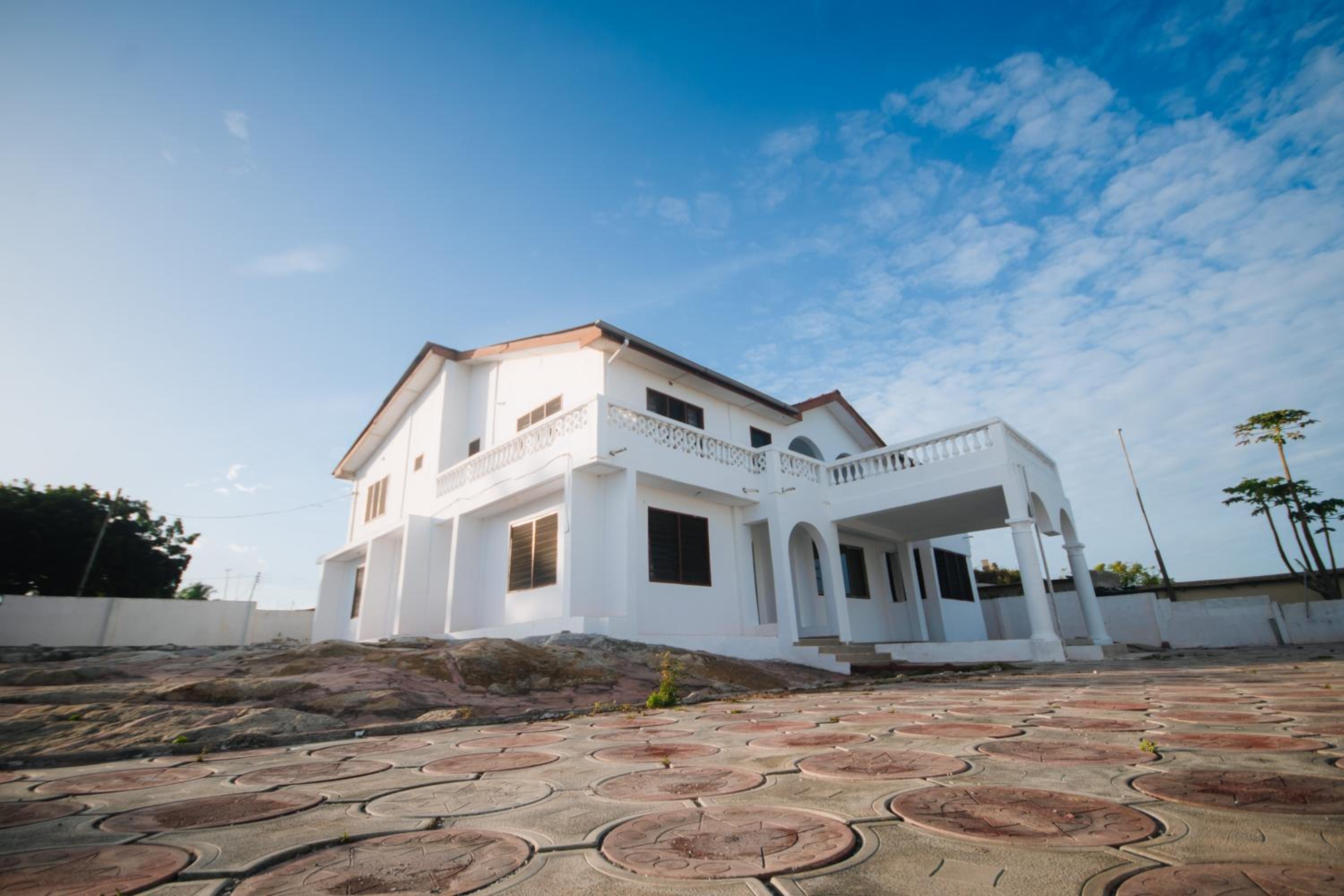 BERG'S BEACH HOUSE view 2