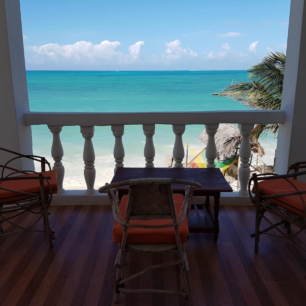Villa Mina beachhouse