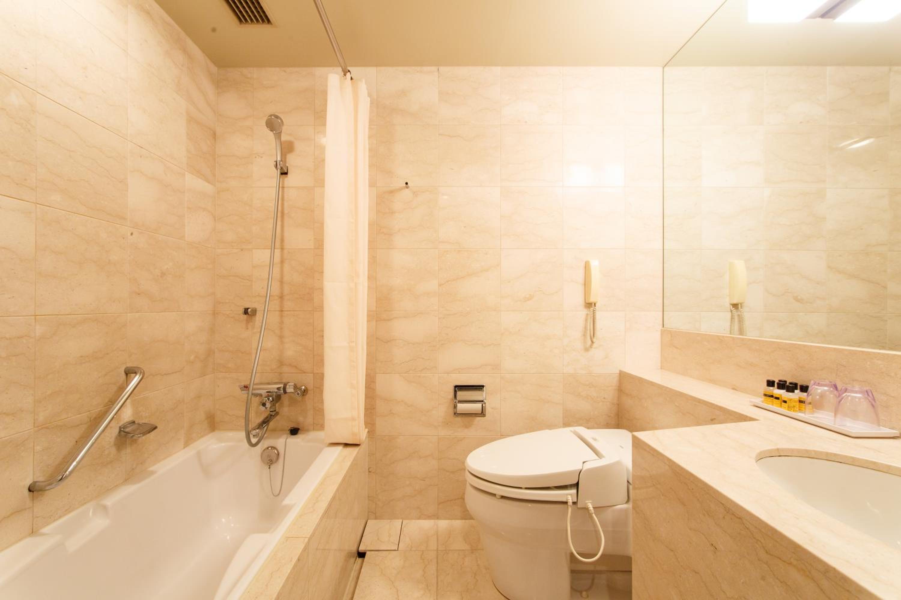 Premier Hotel Mojiko 88