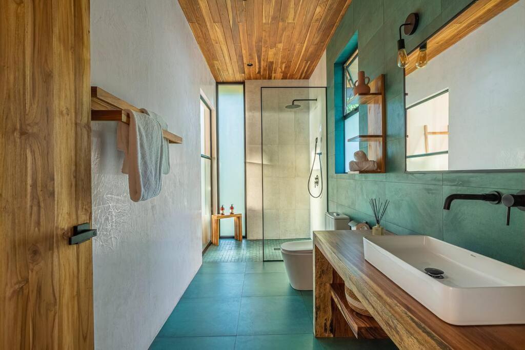 The L Design Villa
