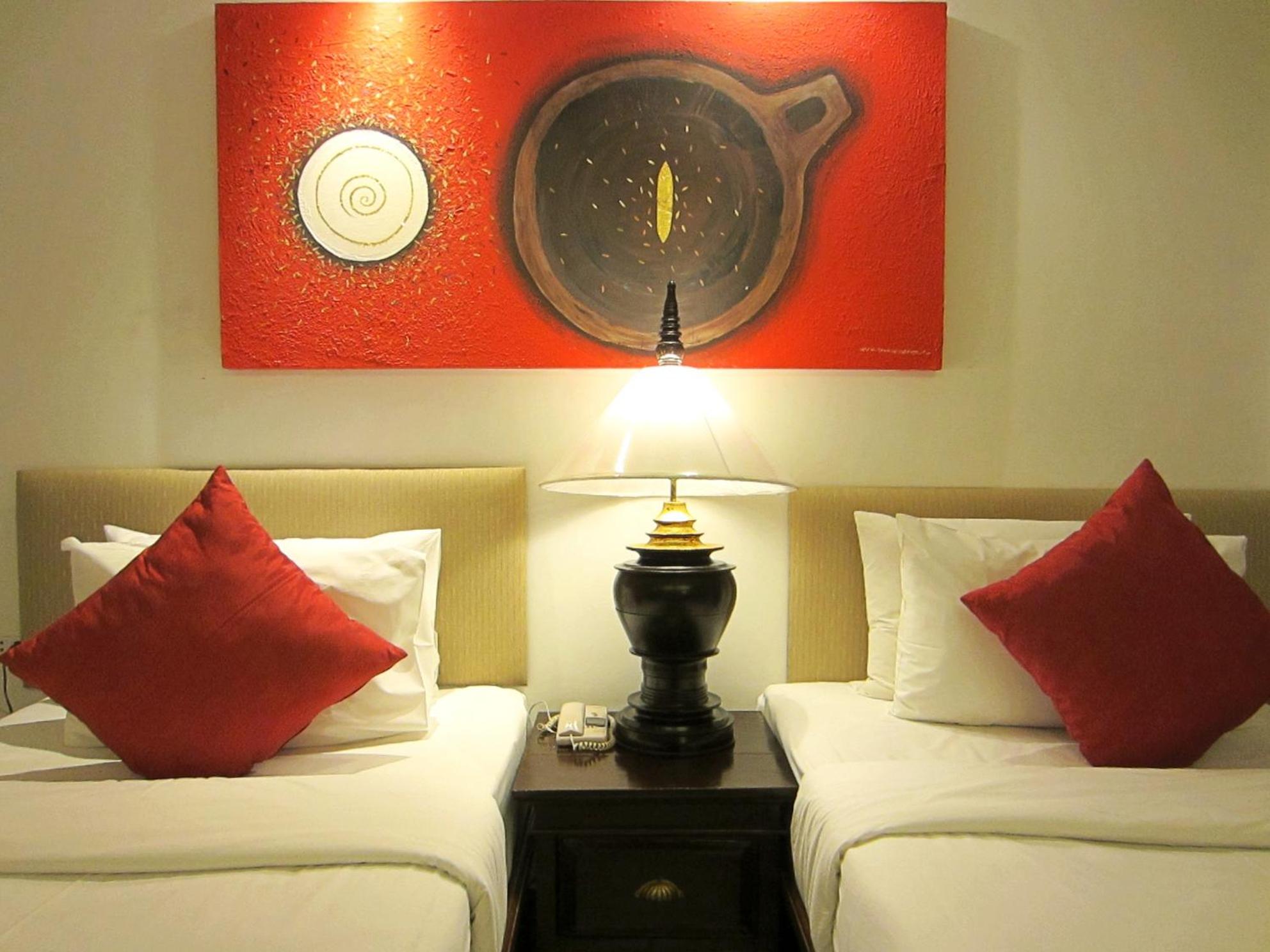 Yantarasri Resort