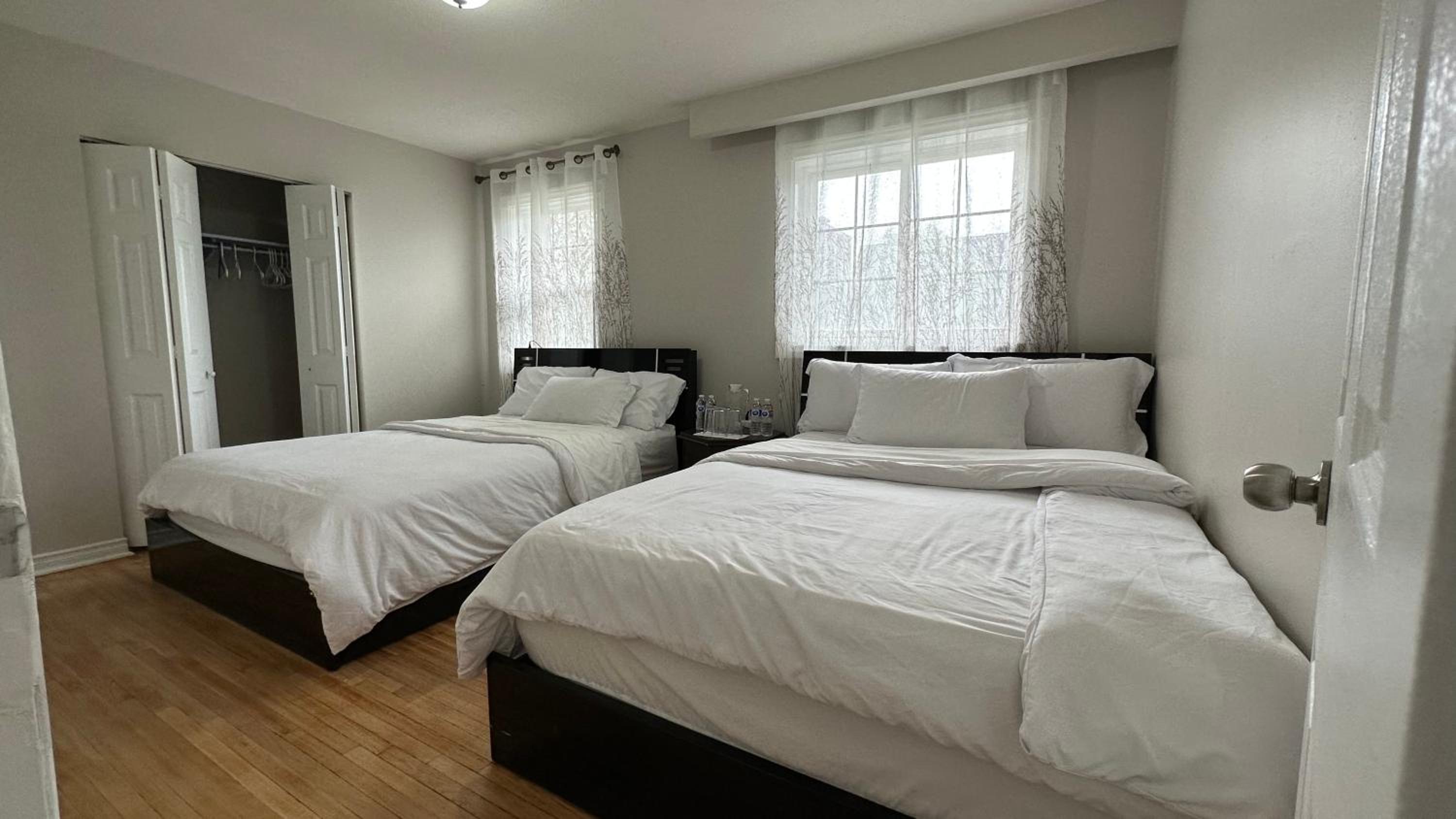 Full Privacy House with Free Parkrings