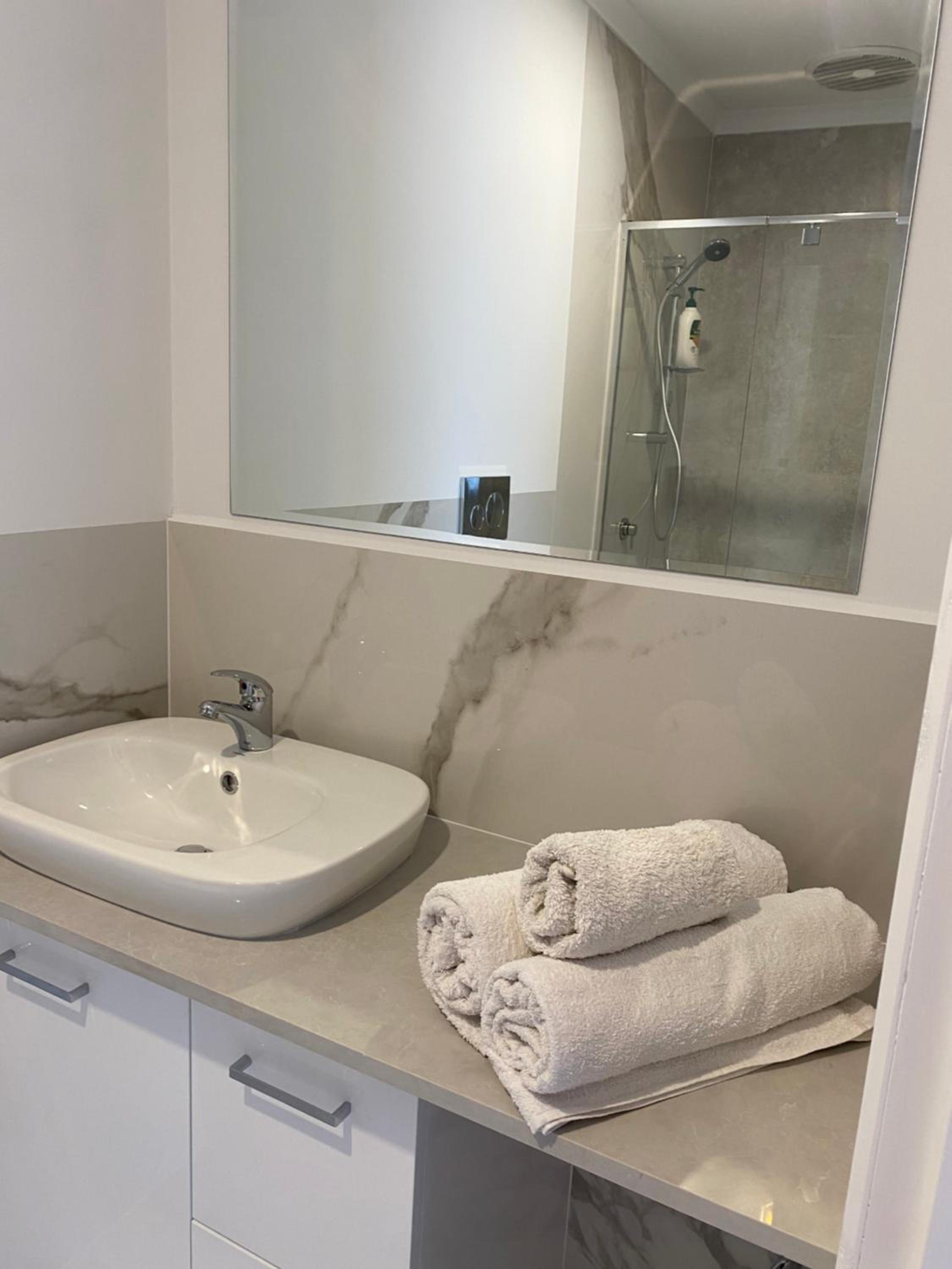 Guest ensuite room with private entrance