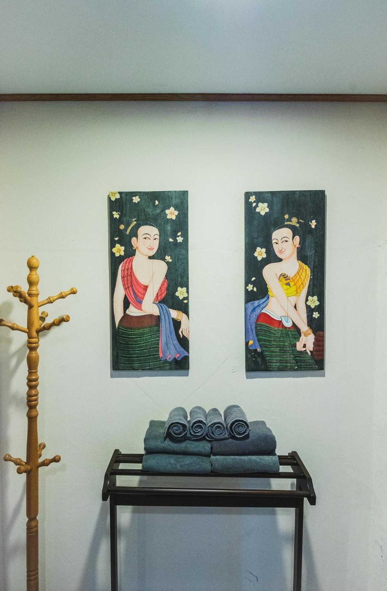 Joy's House & Tour