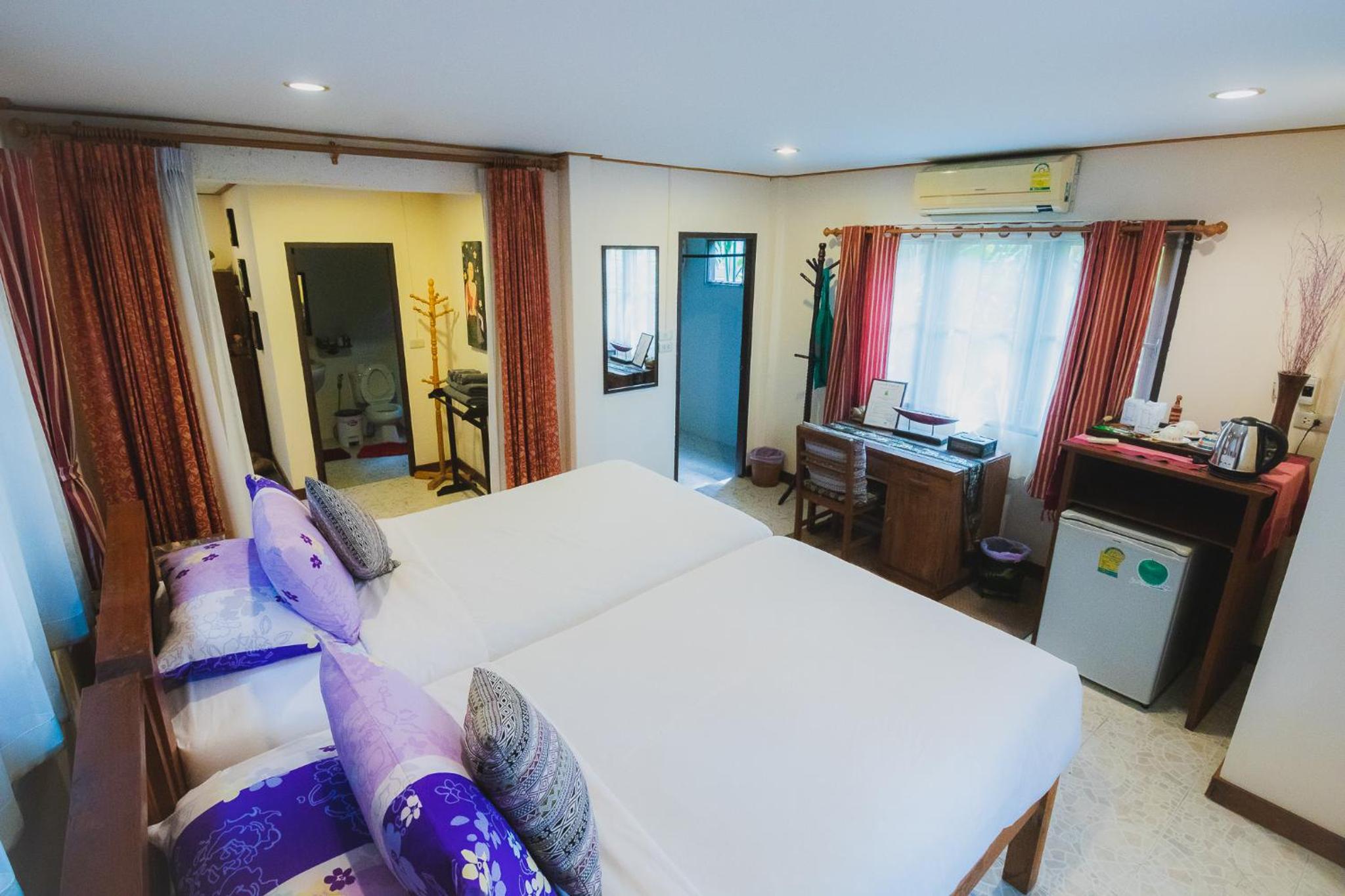 Joy's House & Tour