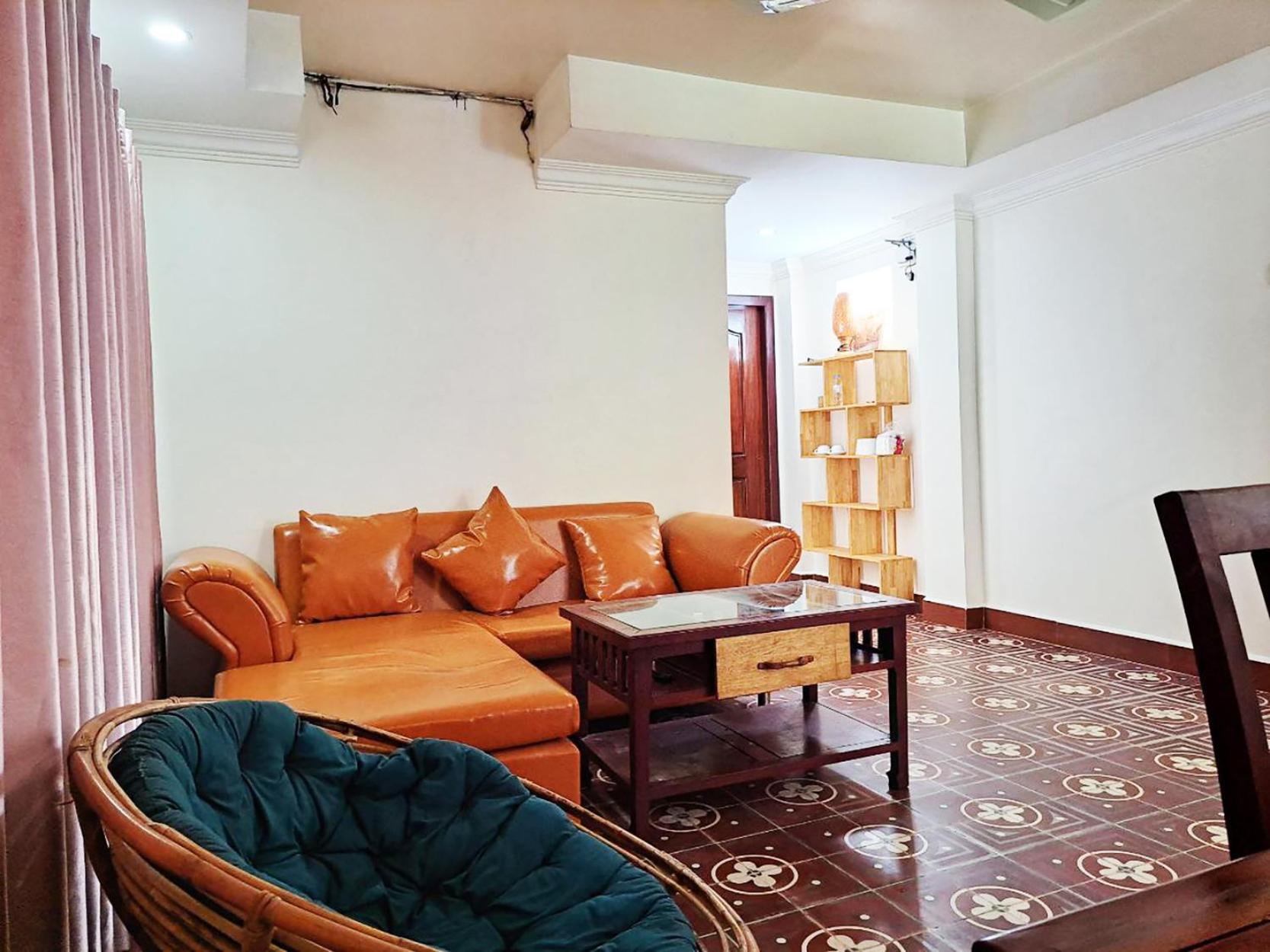 Nary Apartment