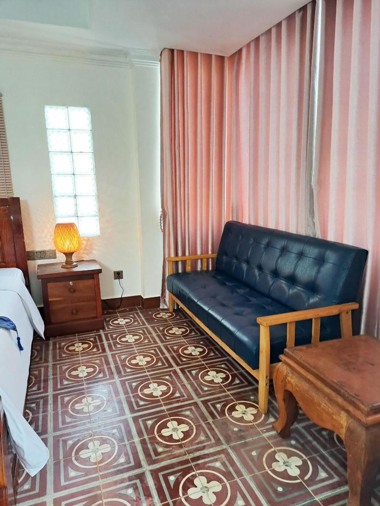 Nary Apartment