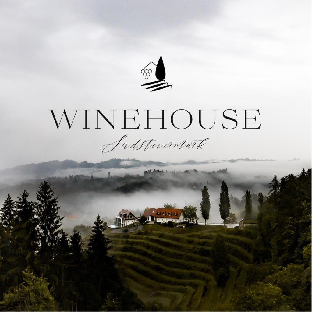 WINEHOUSE Living