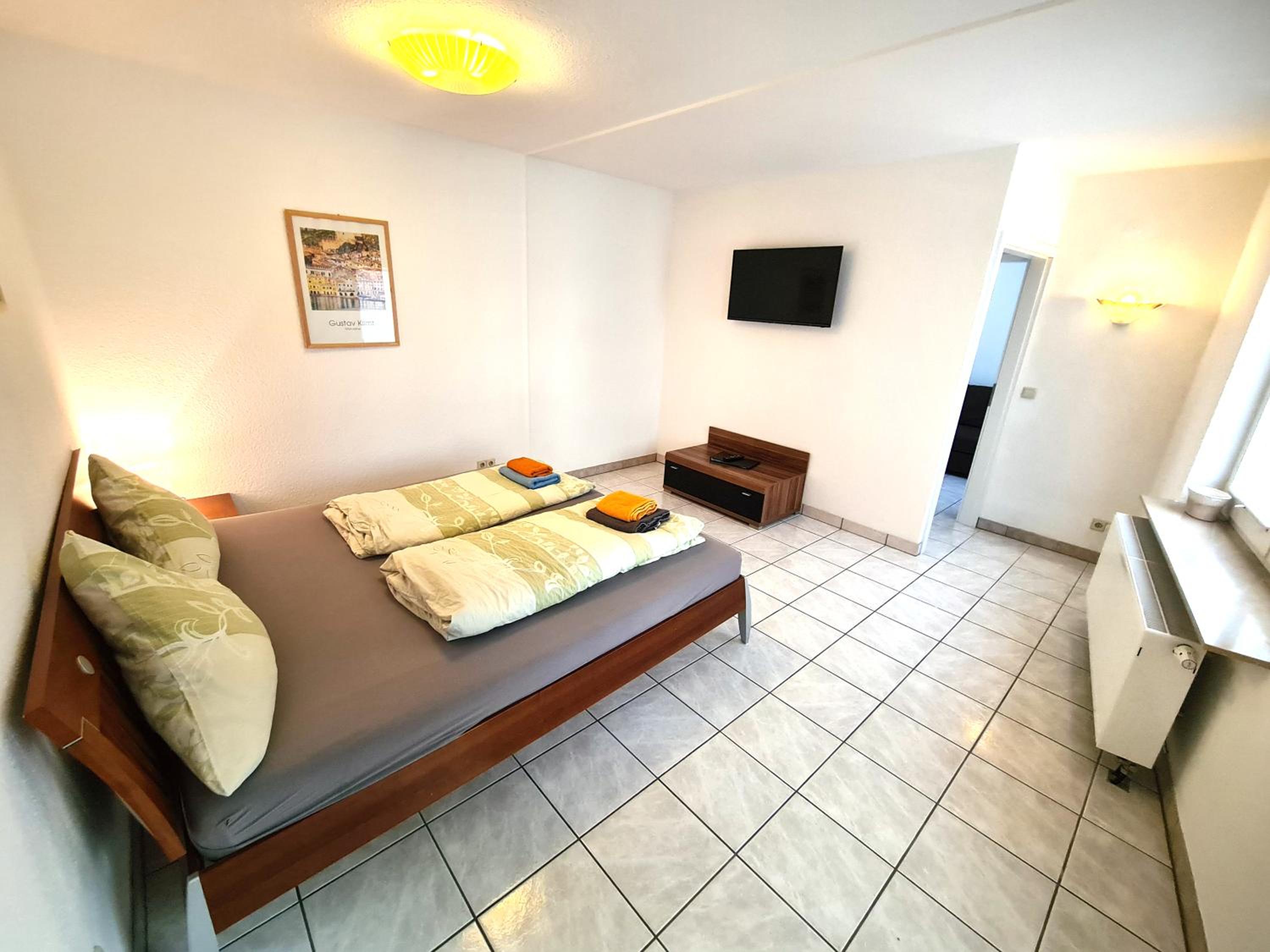 Ferienwohnung Erholung - gut & günstig übernachten nur 5 Minuten vom Europa-Park view 4